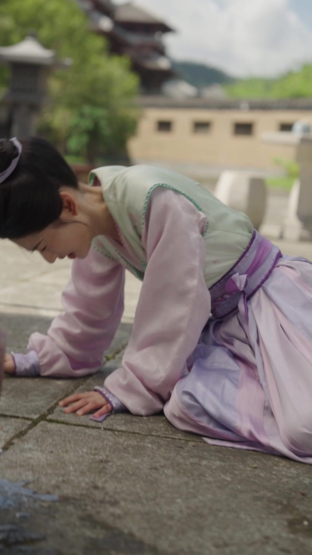 Who's the Real Queen?