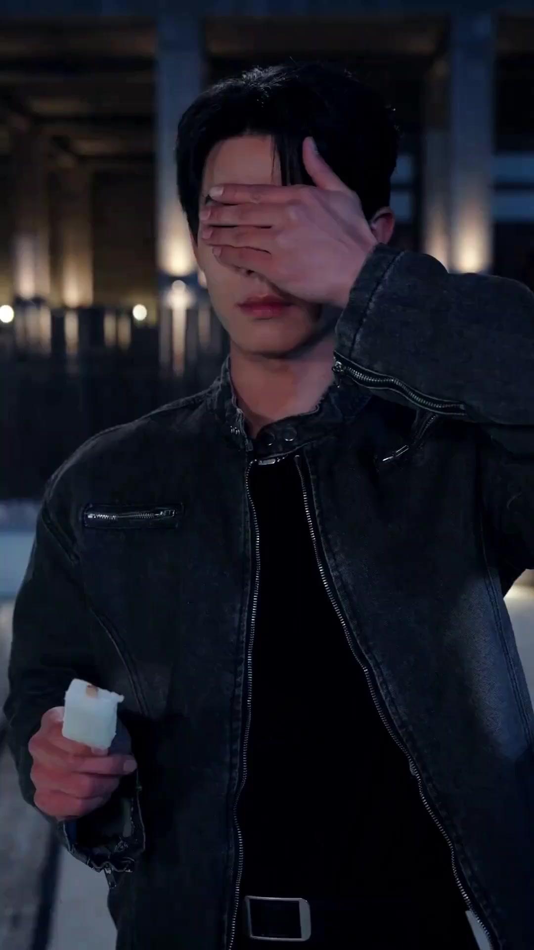 (Dubbed) Yeah, I'm the Villain Now