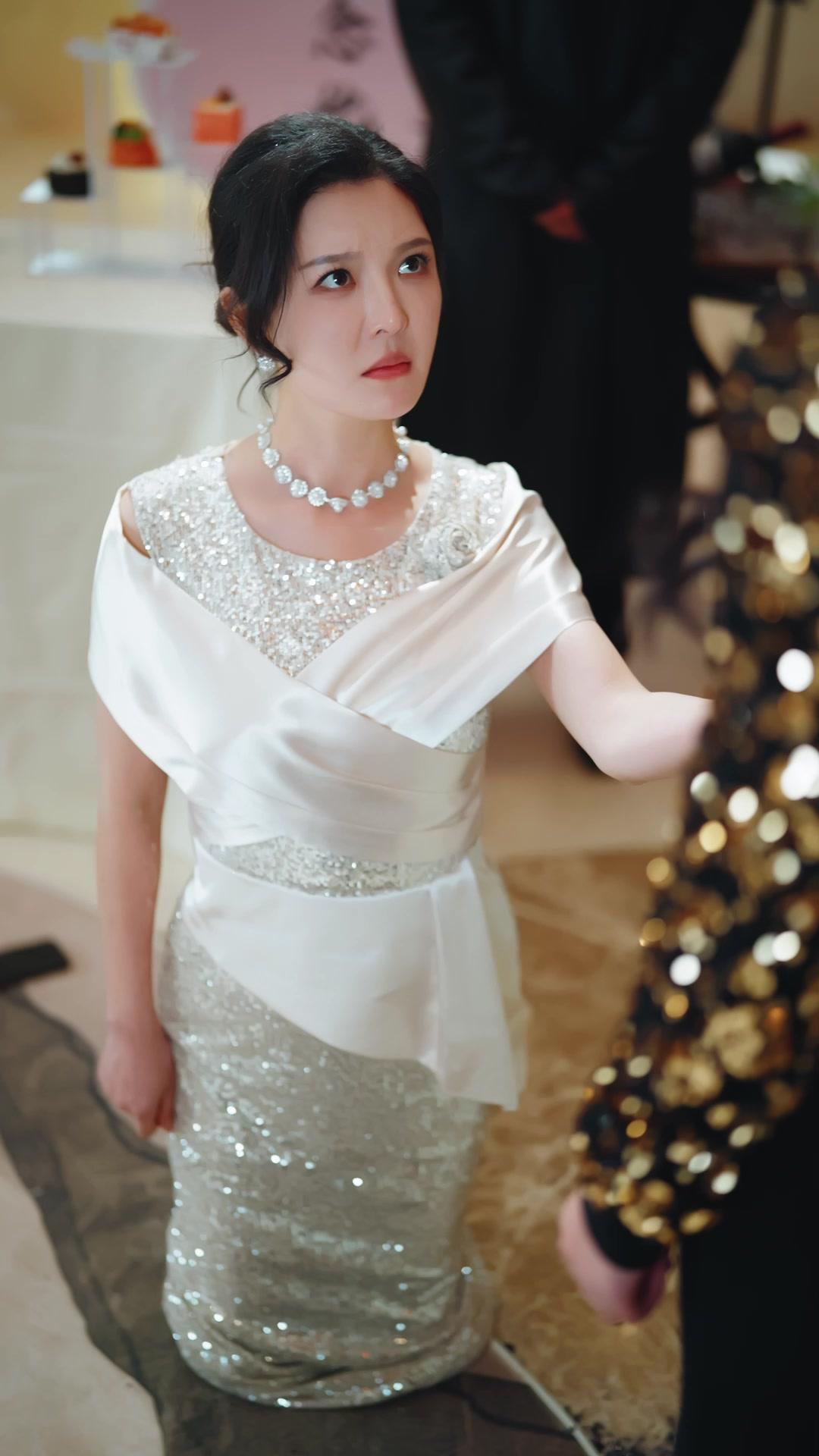 Kırk Yaşında Geri Dönen Varis