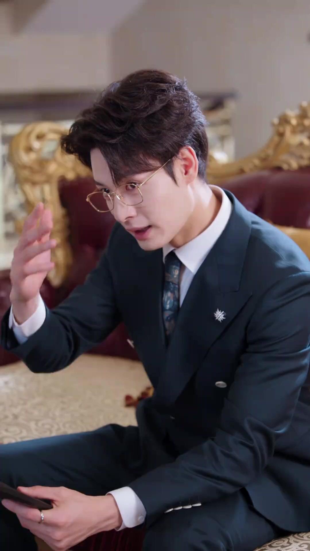 동물과 대화하는 소녀