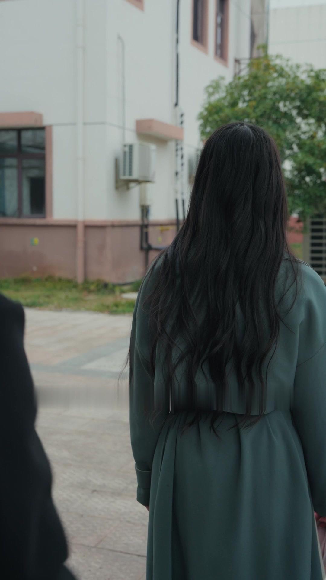 My Assistant Is My Lost Love?