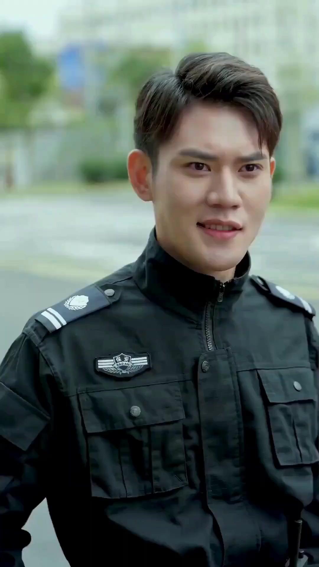 (مدبلج) التنين الخفي… عودةإمبراطور القتال