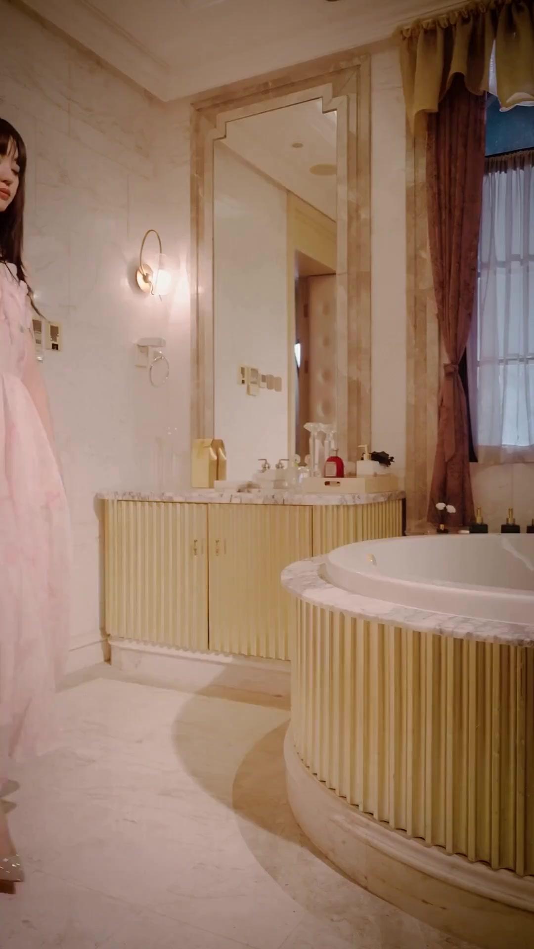 (Lồng tiếng) Tình Yêu Nơi Vực Thẳm