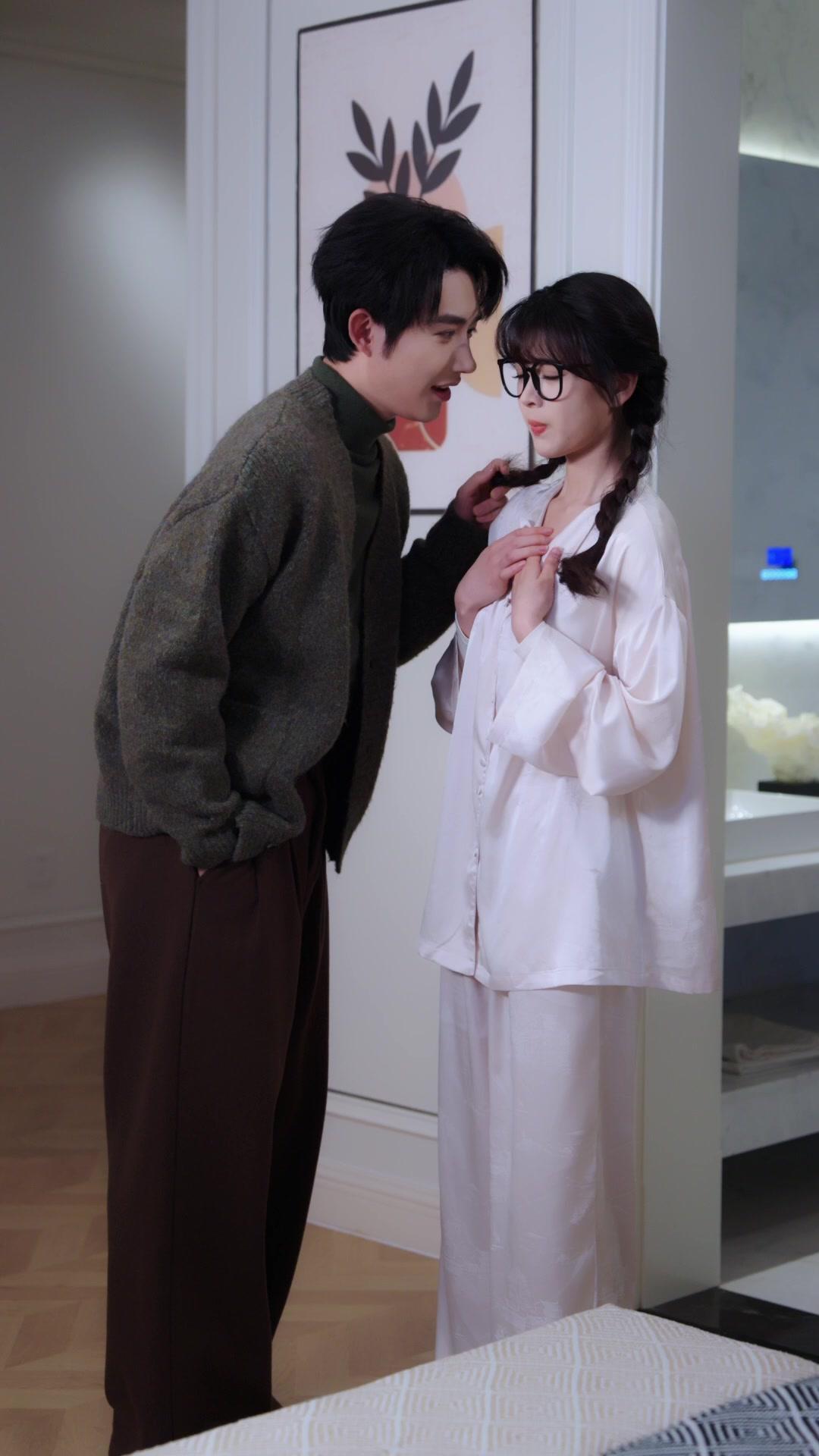 Doppelt falsch, einmalig verliebt