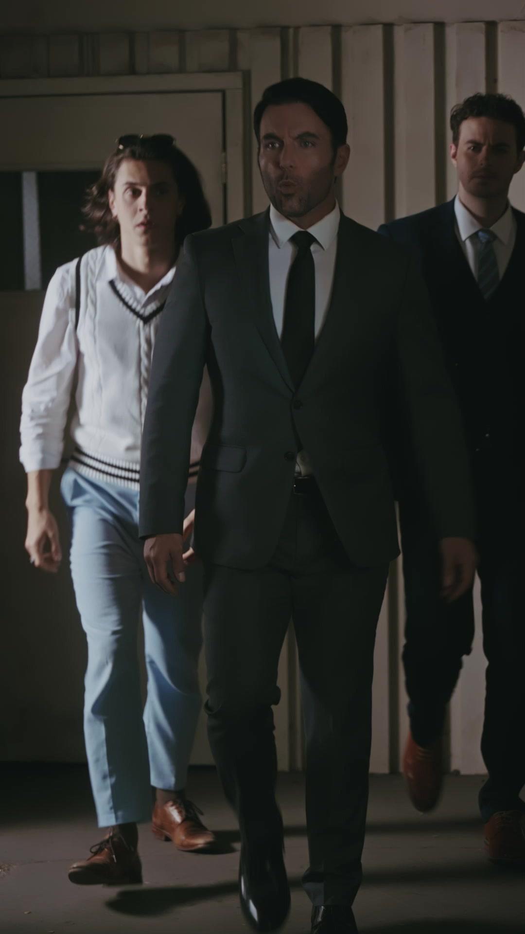 DANS LES BRAS DE MES TROIS ONCLES