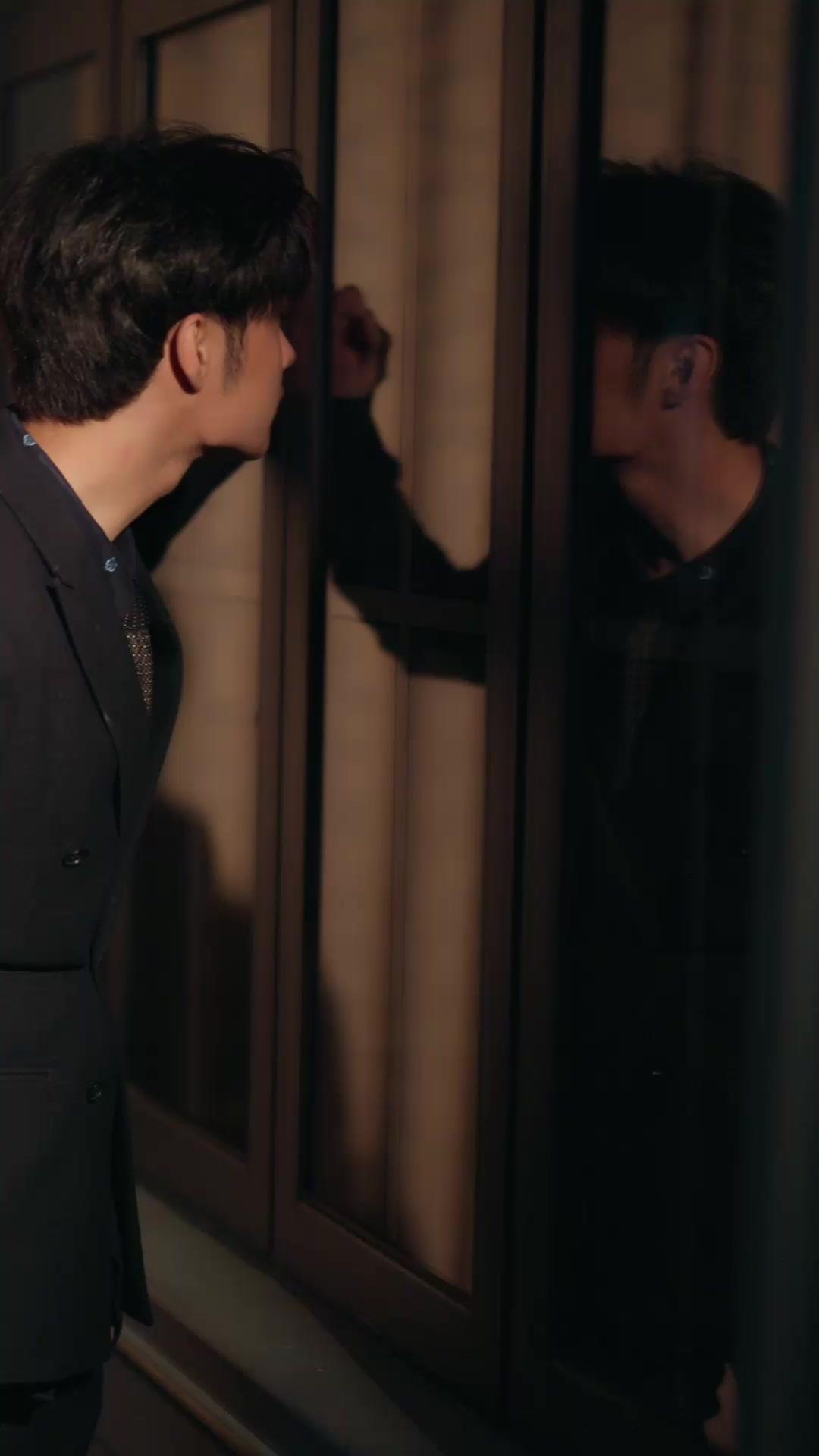 Usia tidak memisahkan cinta