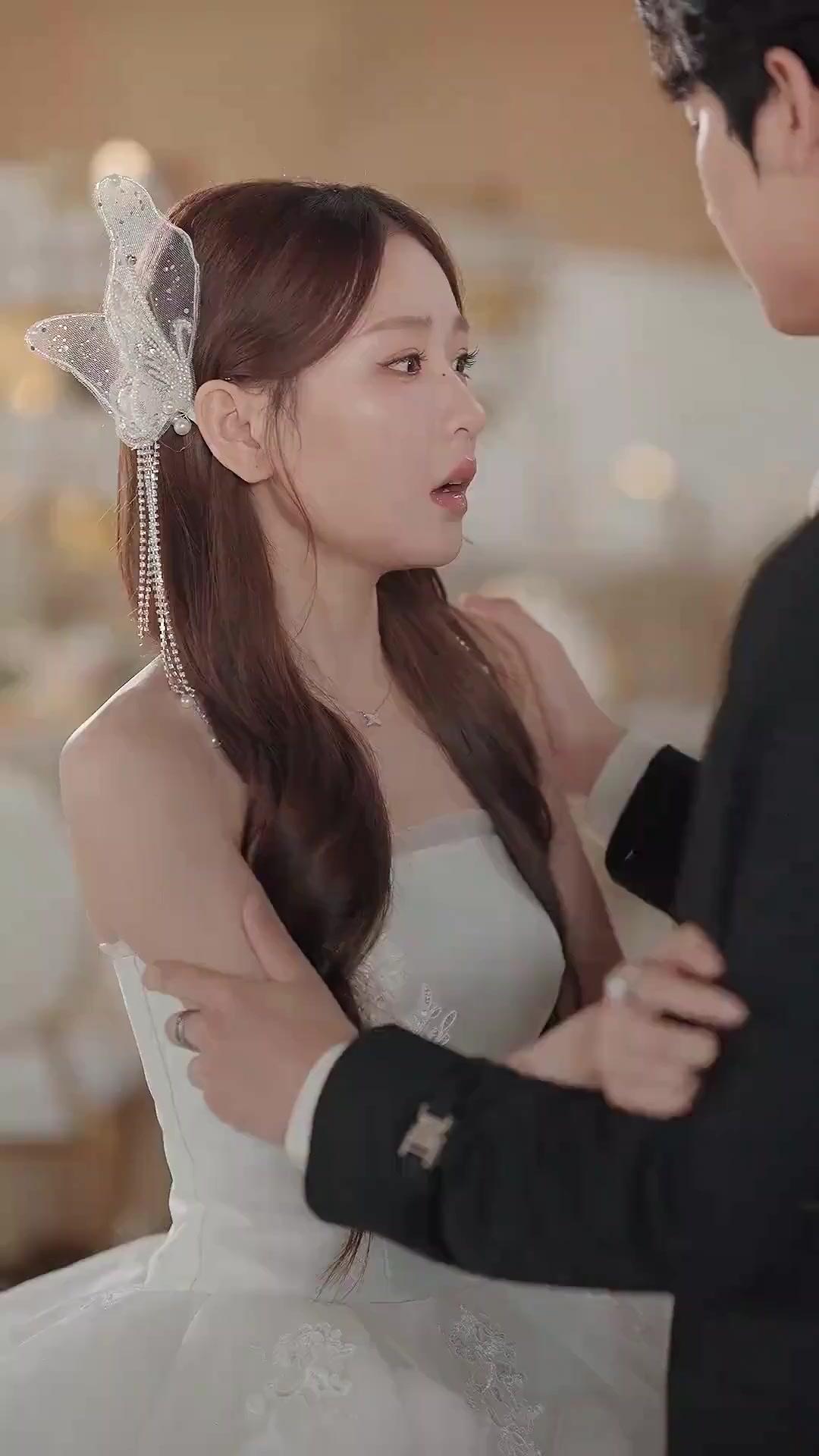 (Doblado)Enamorada del hermano de mi prometido