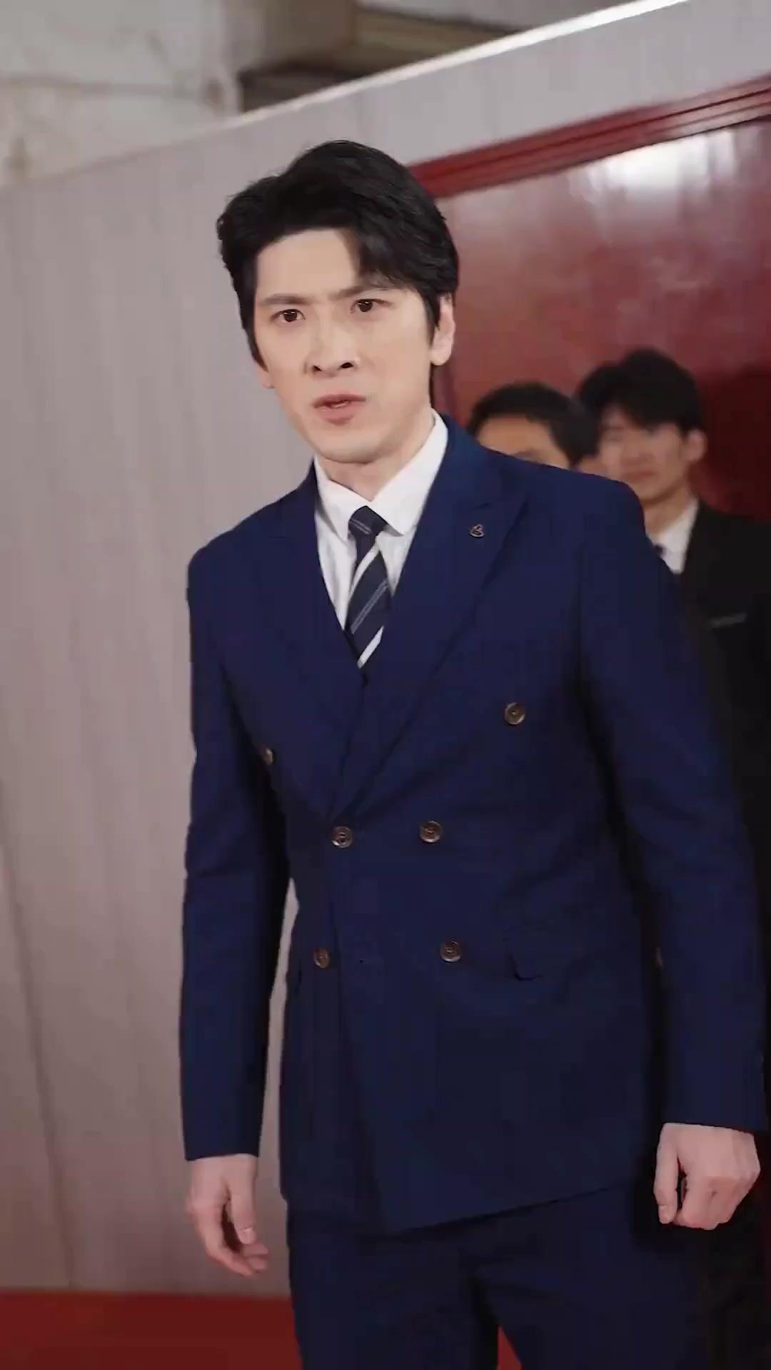 (Dubbed)Spoiled Brat vs. the Wrong Family