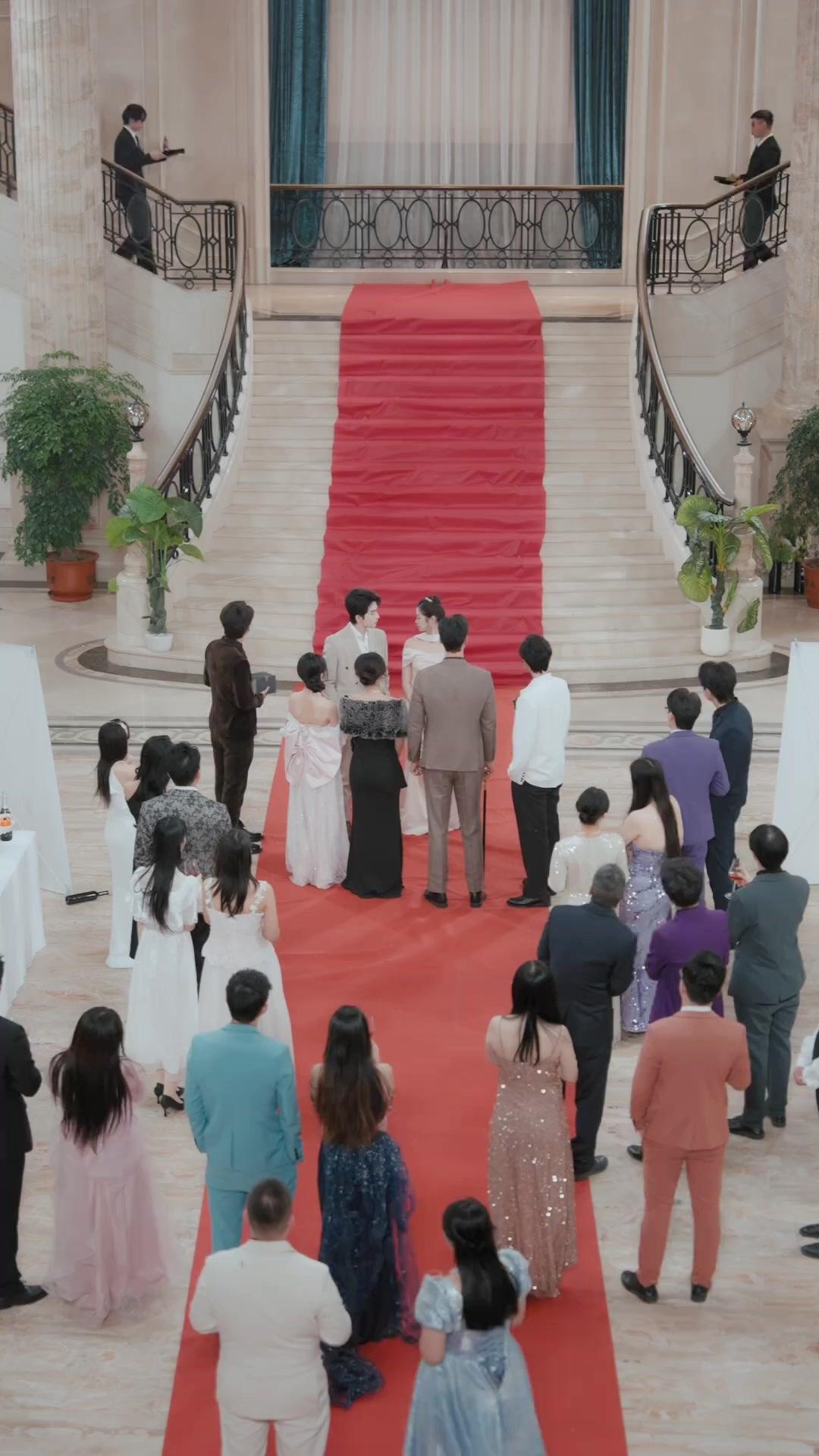 (พากย์เสียง) ทายาทเศรษฐีน้ำมัน