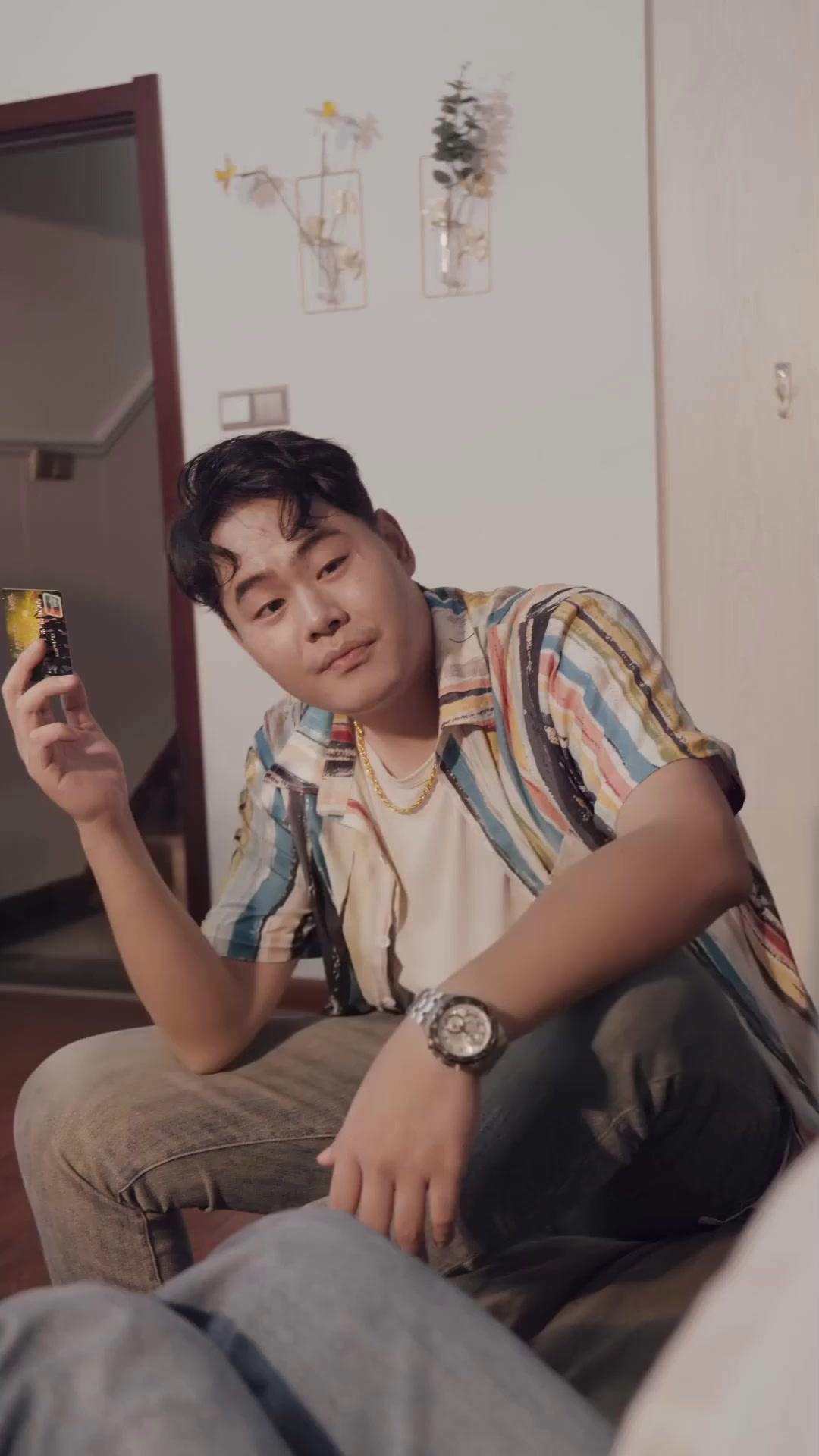 Dolce Cameriera? La Regina della Vendetta!