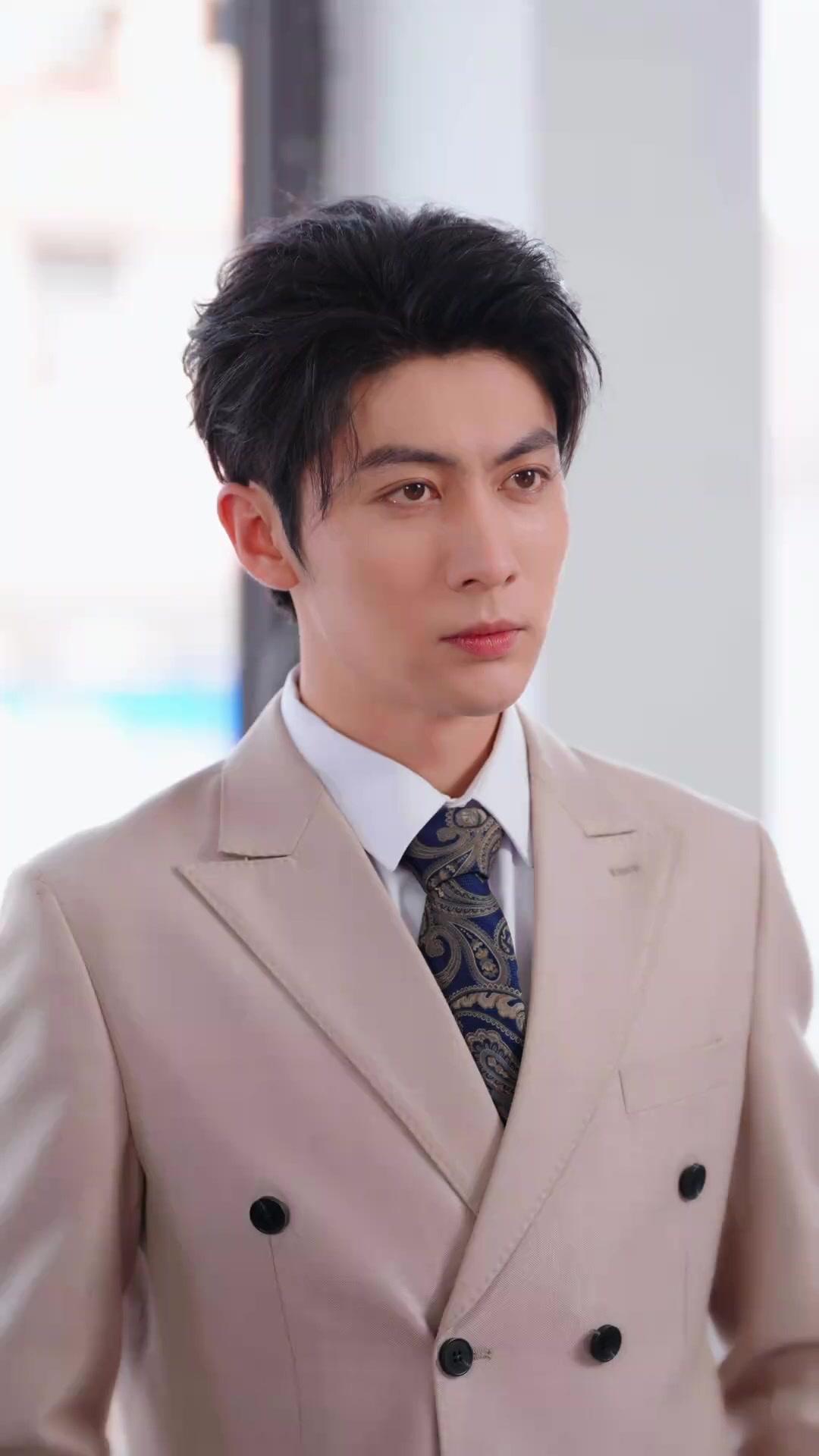 MON LIVREUR EST UN PDG MILLIARDAIRE !