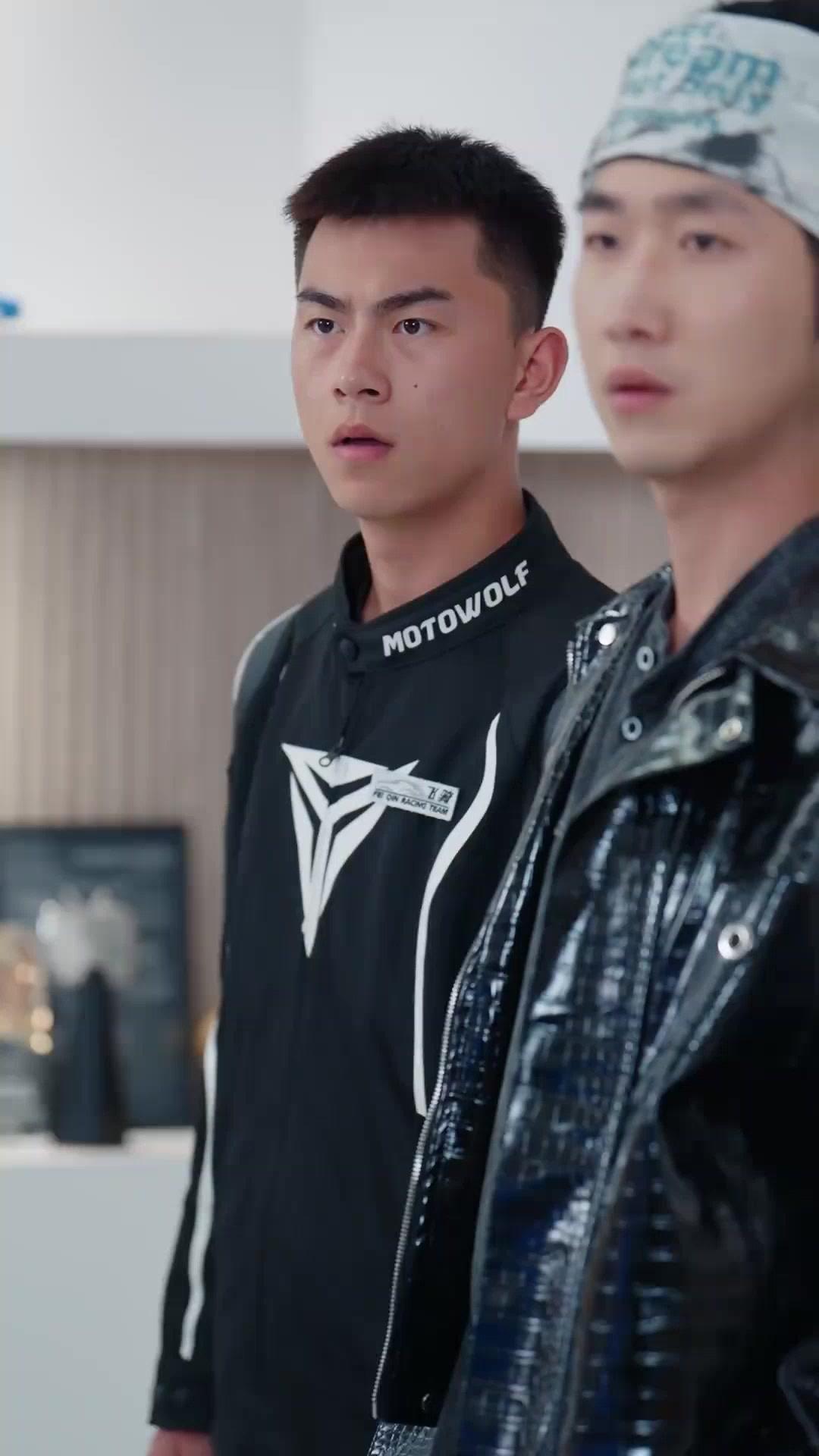 (Dubbed)Return of the Drift King