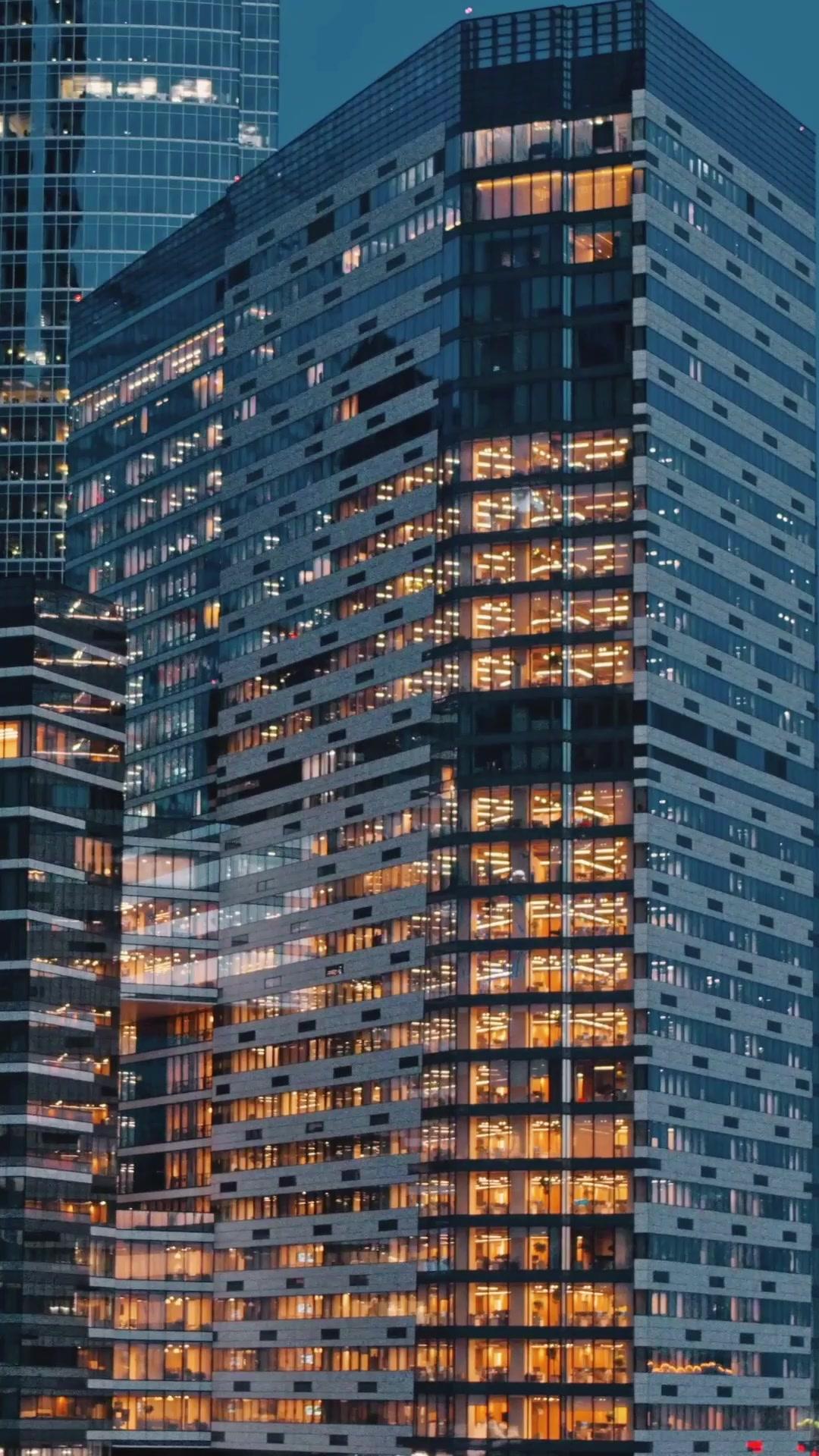 Yo, limpiadora, pero millonaria