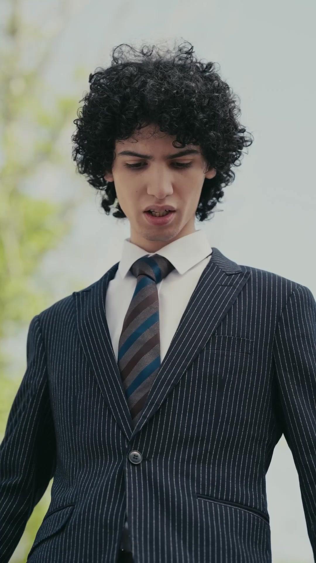 Don't mess with billionaire's parents!