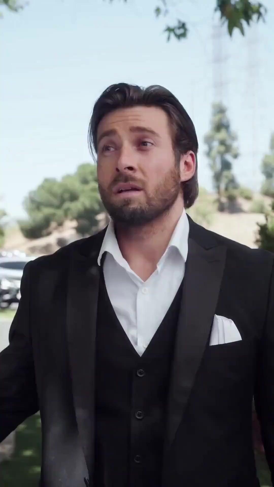 (Doblado) ¡Lista para vengarme!