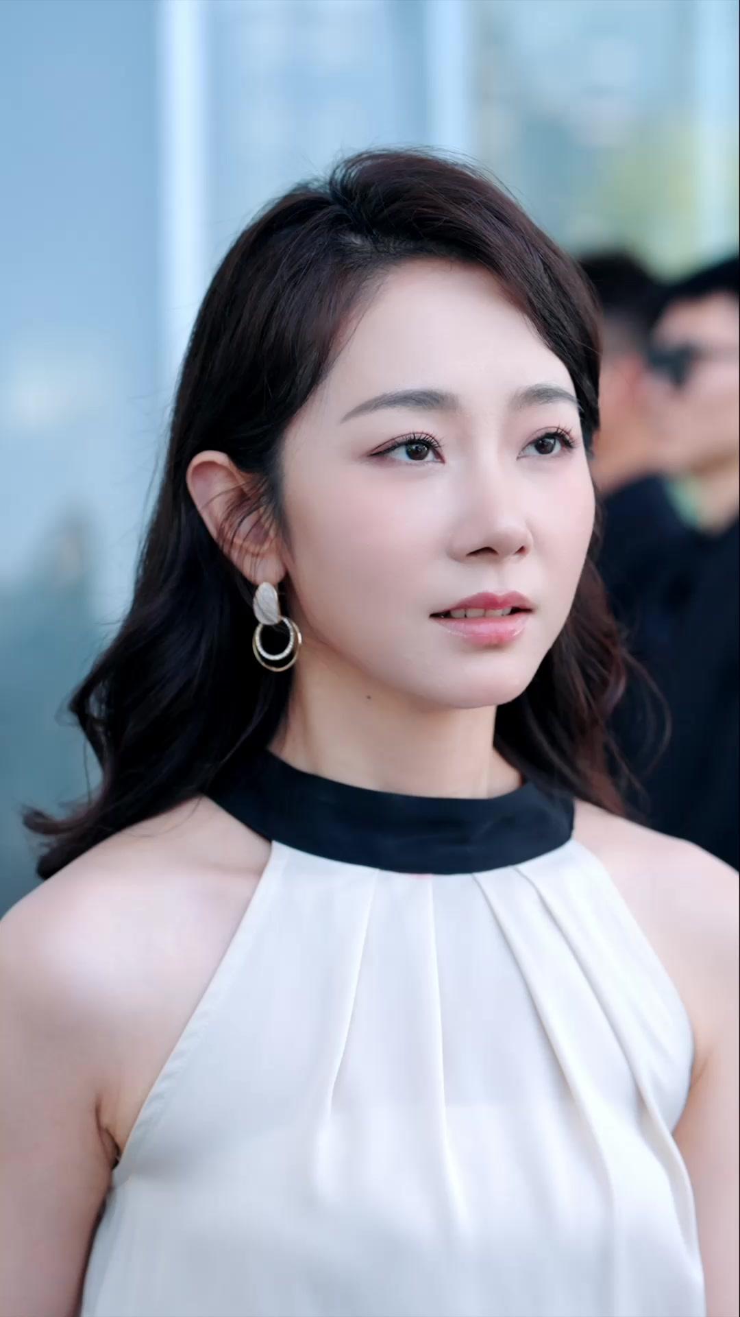 FIN D'UN AMOUR TROUBLÉ