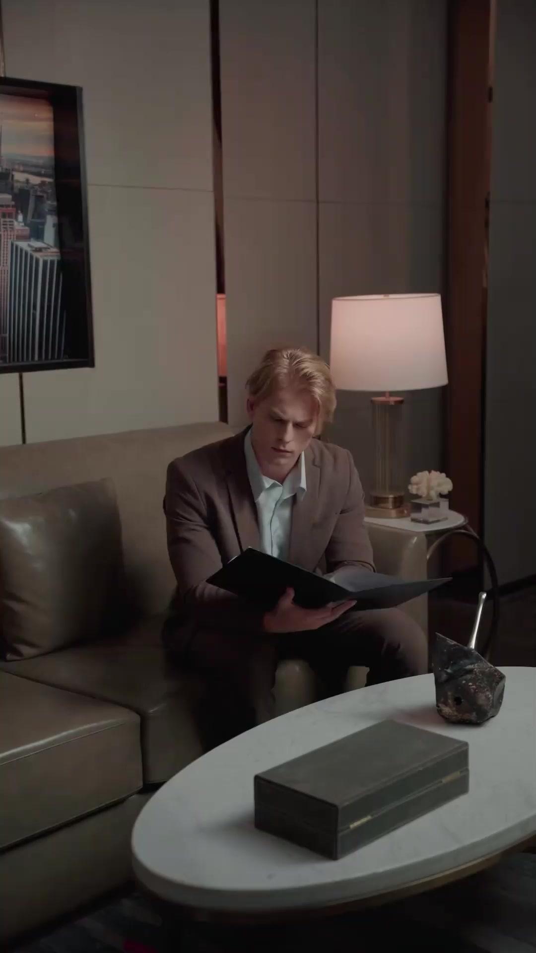 (Doblado)Amor por dinero, muerte por error