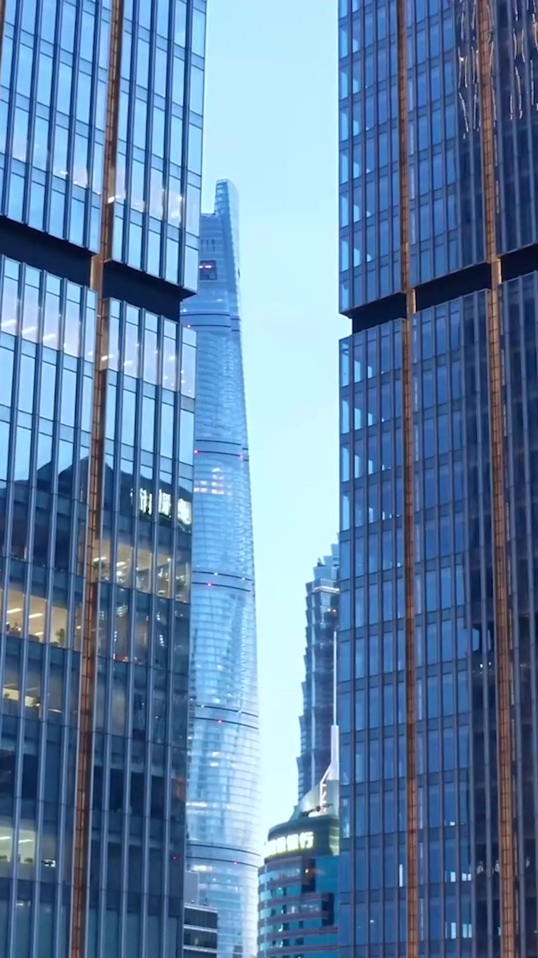 再見了，軟飯男