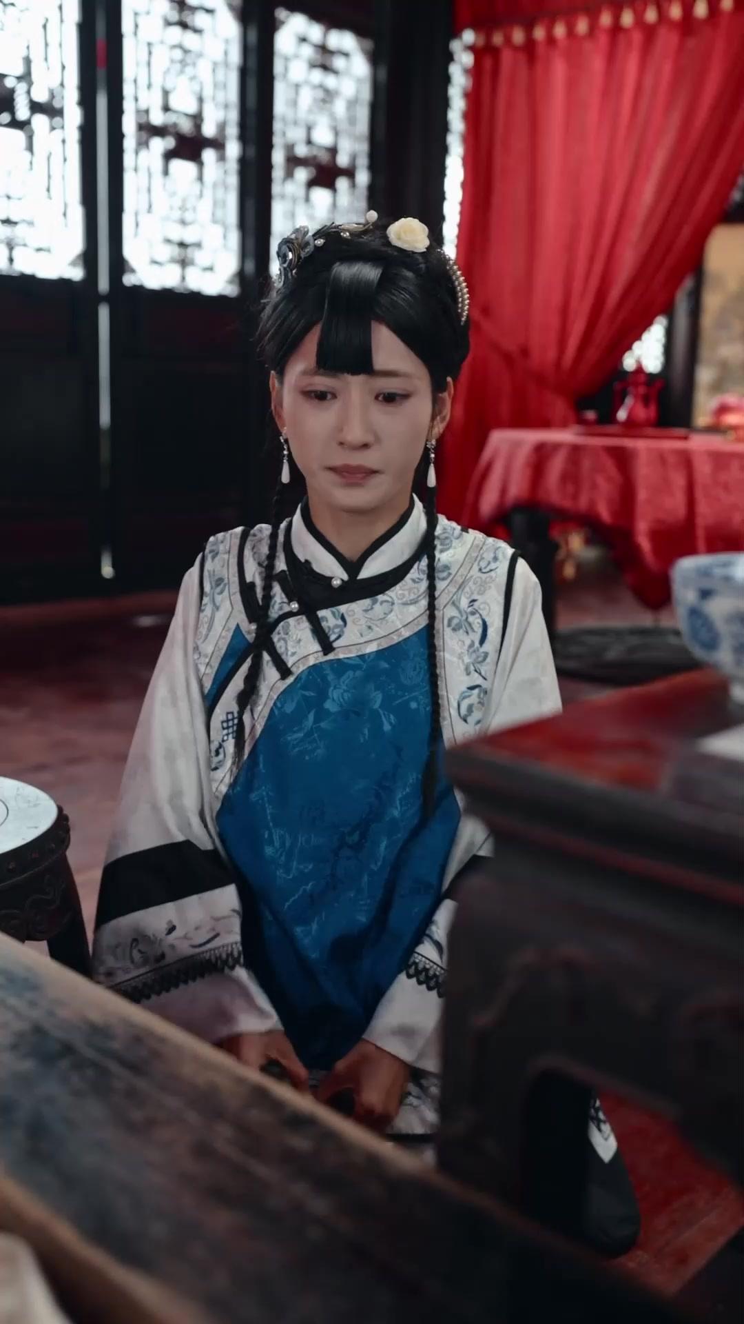 Cinta yang Tidak Tersurat