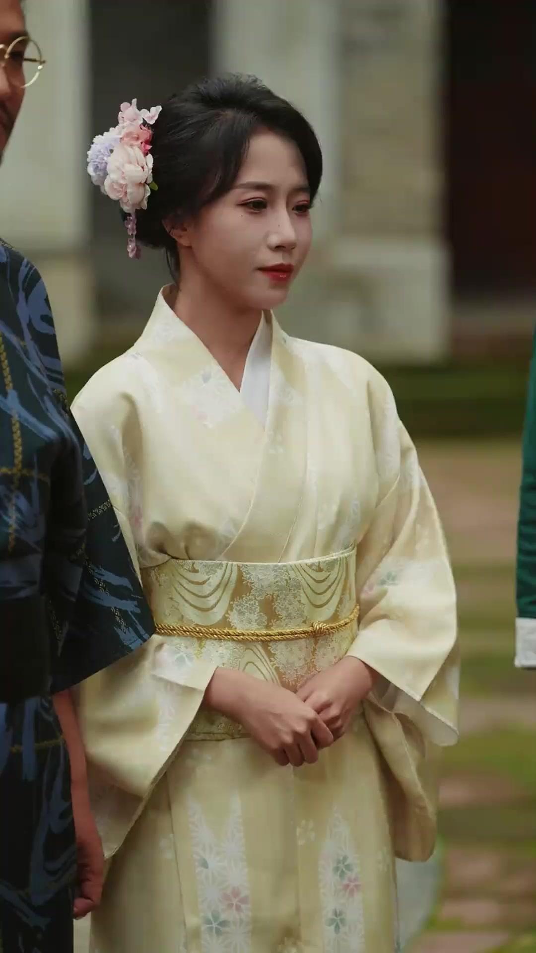 (Dubbed) They Want My Wife. I Answer with a Knife