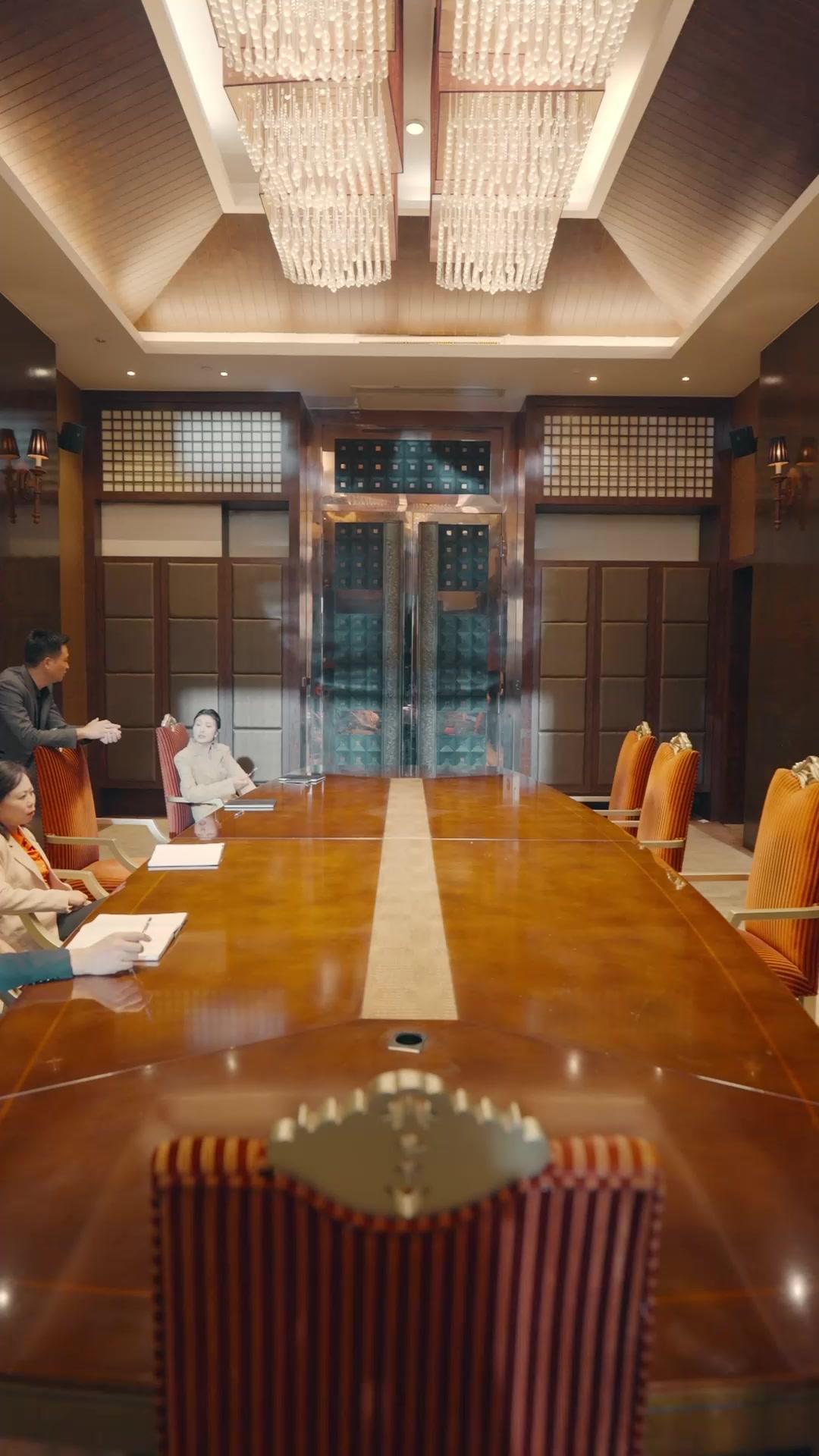 Terjebak di Dunia Novel