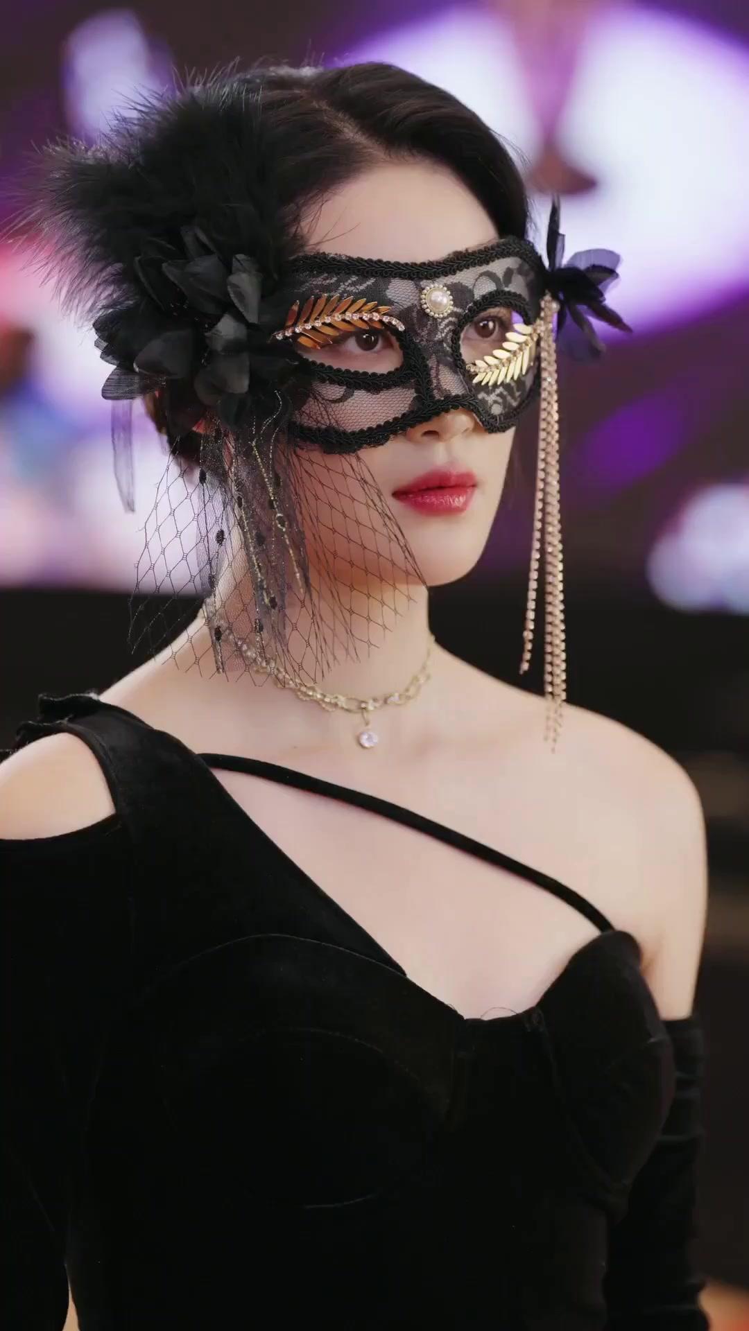 (Dubbed)Yikes! Hubby Poisoned Me for Dough!