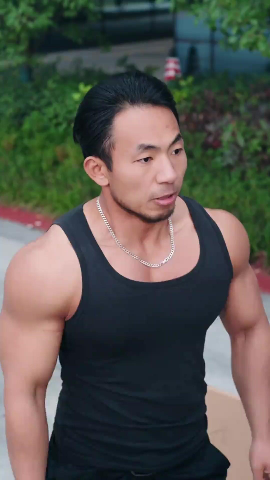 Sekiz Yöne Hükmeden