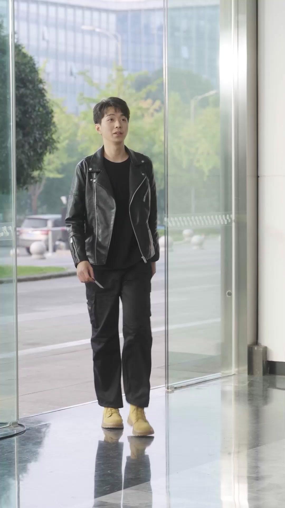 Tuan Muda Benar dan Palsu