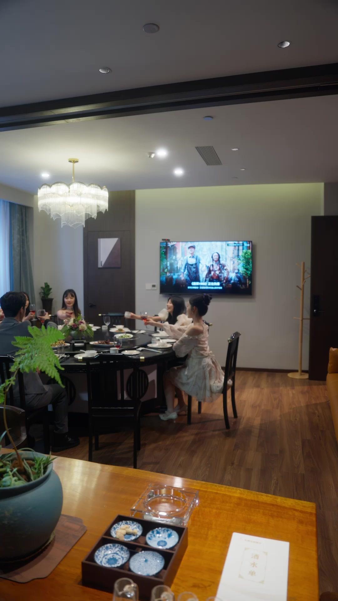 Setelah Bangkrut, Jadian Dengan Musuh Kakak