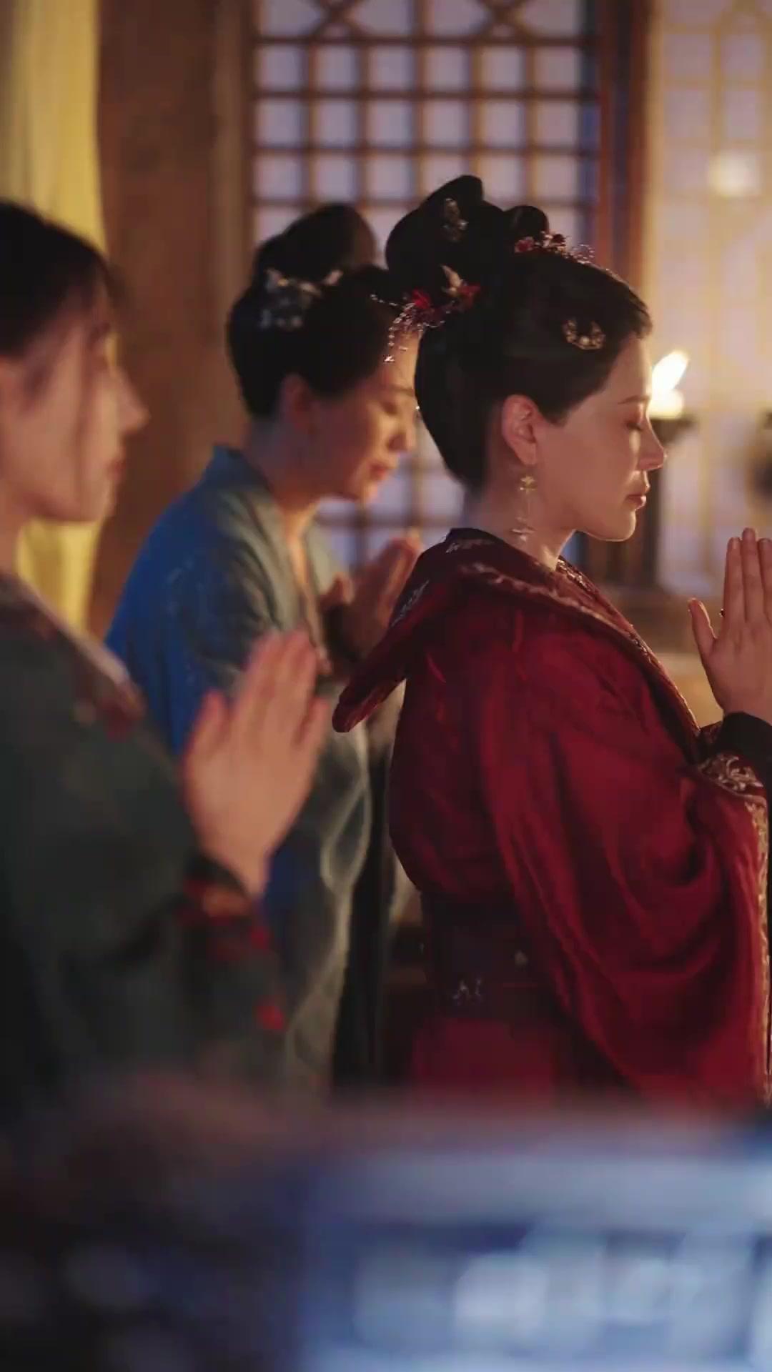 ศักดิ์ศรีธิดาเลือดแท้