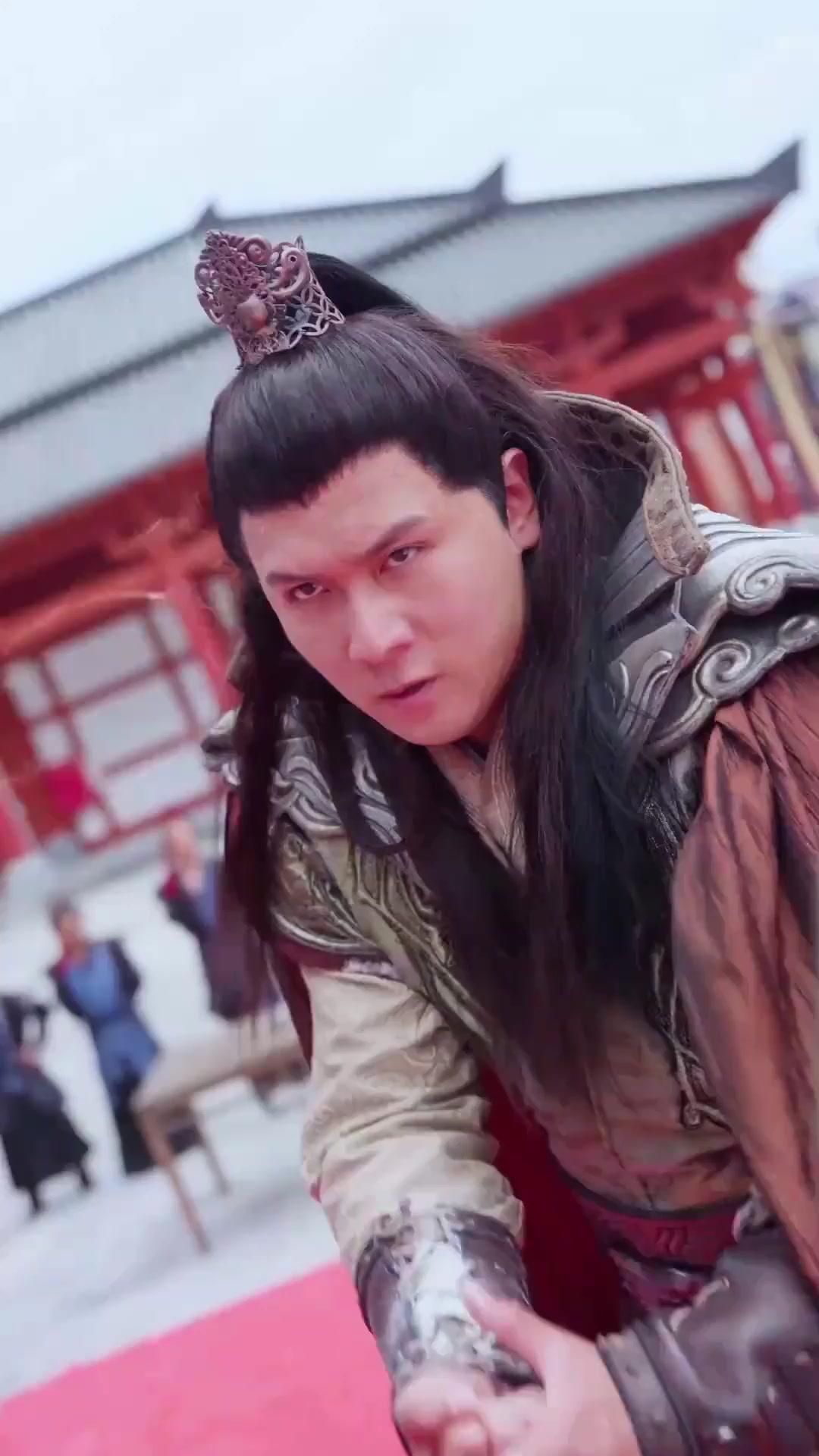 (吹き替え)捨て駒 神龍と化す