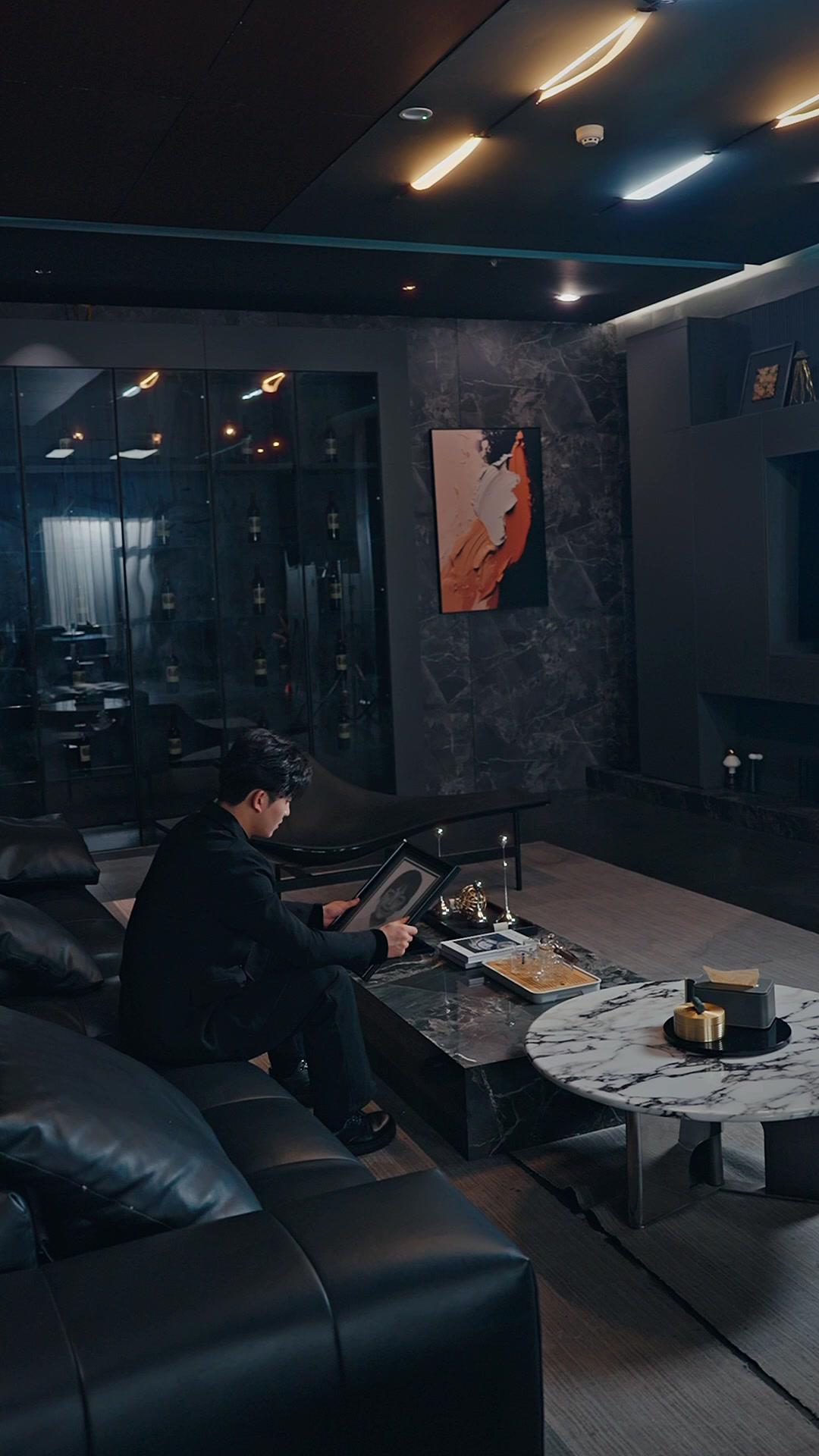 父愛成燼，復仇花開