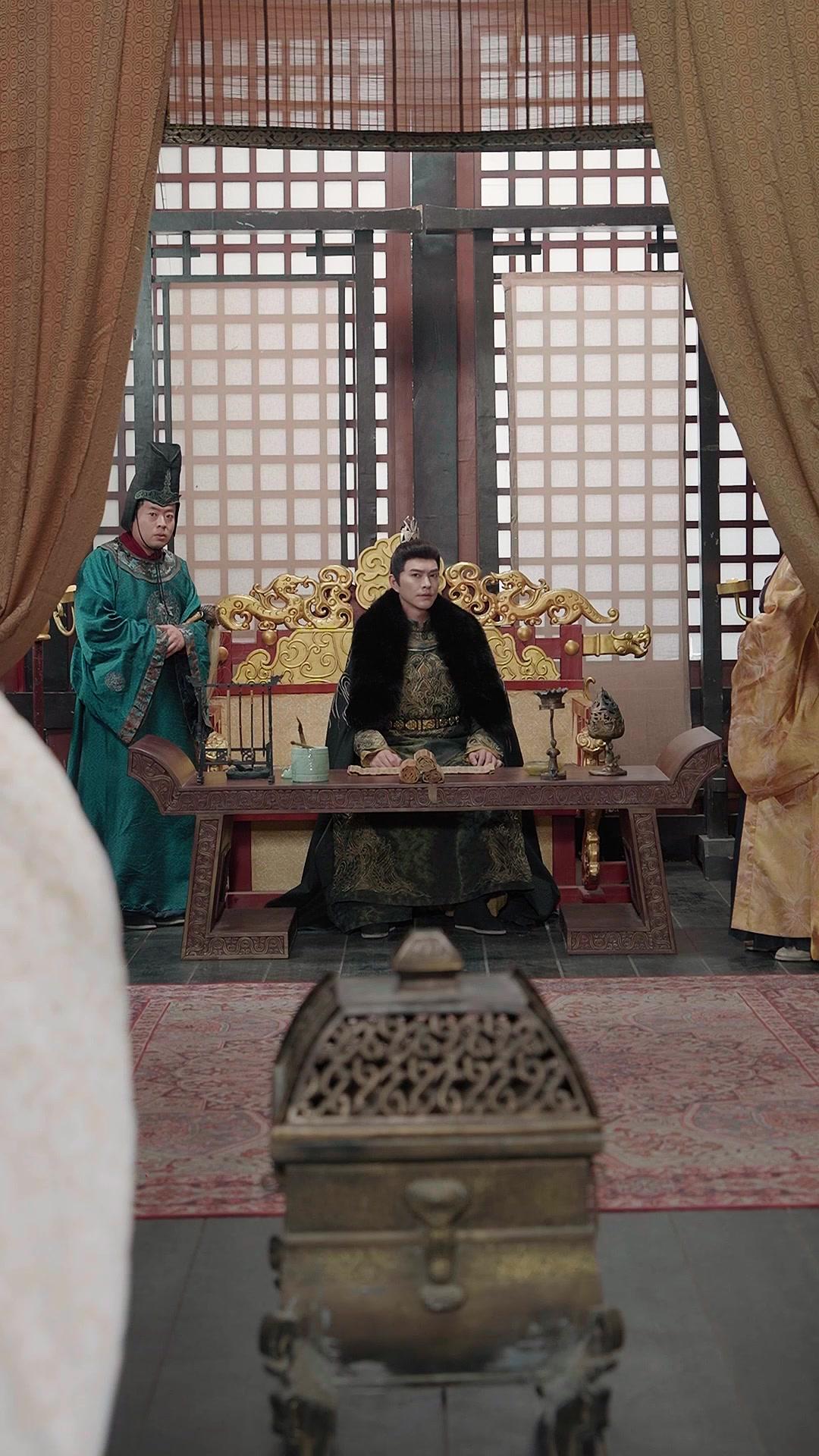 Intrigas en el harén