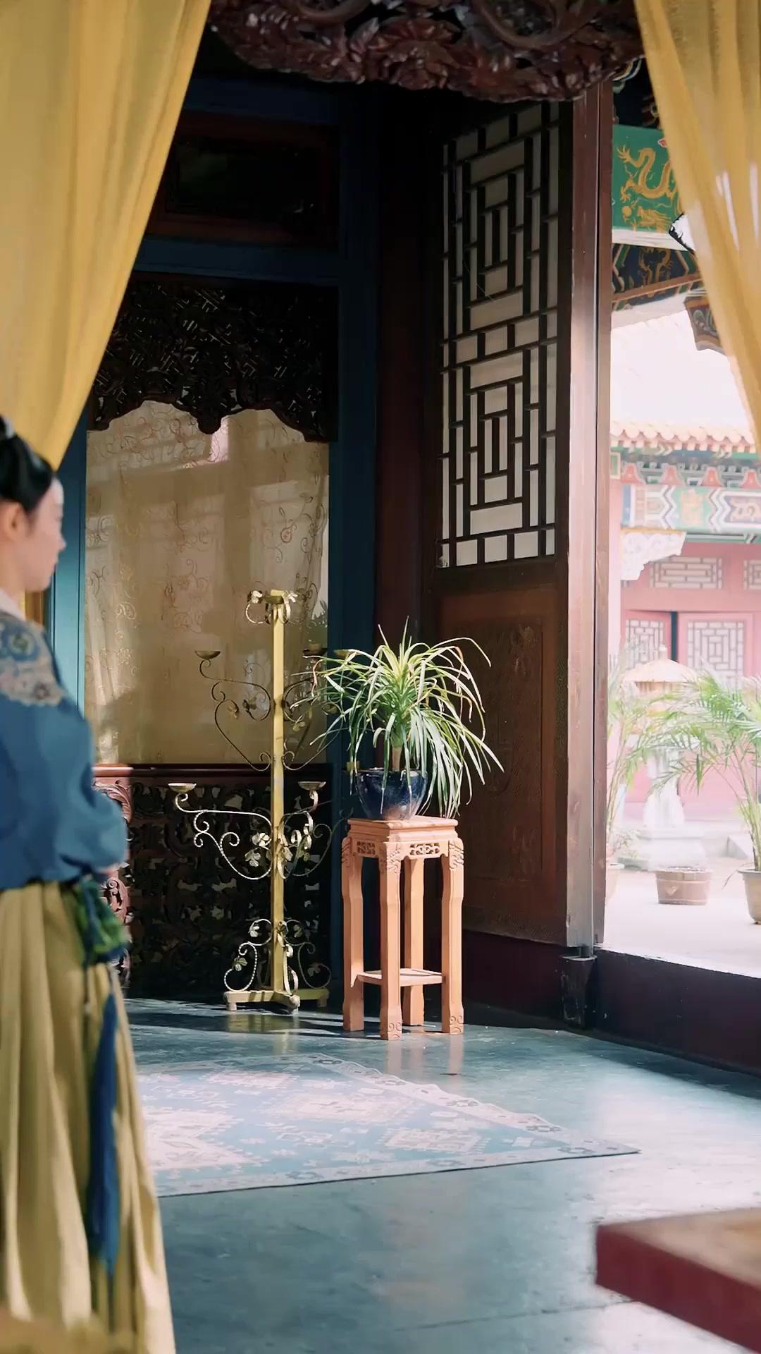 (Dubbed)The Emperor's Cloaked Convict Queen