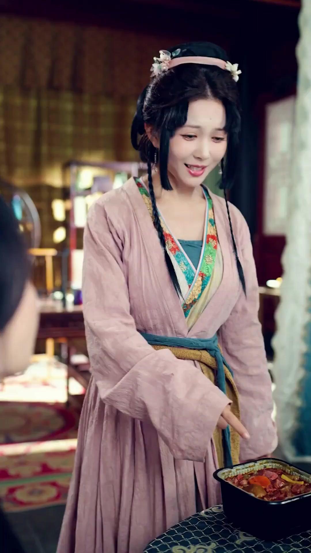 (مدبلج) نظام الزواج القديم، مكافأة الحُسنا