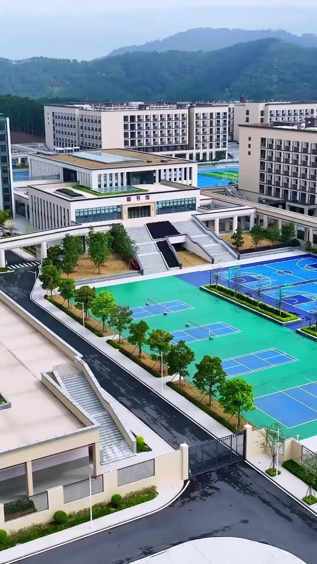 Quando o Interesse Se Torna Amor