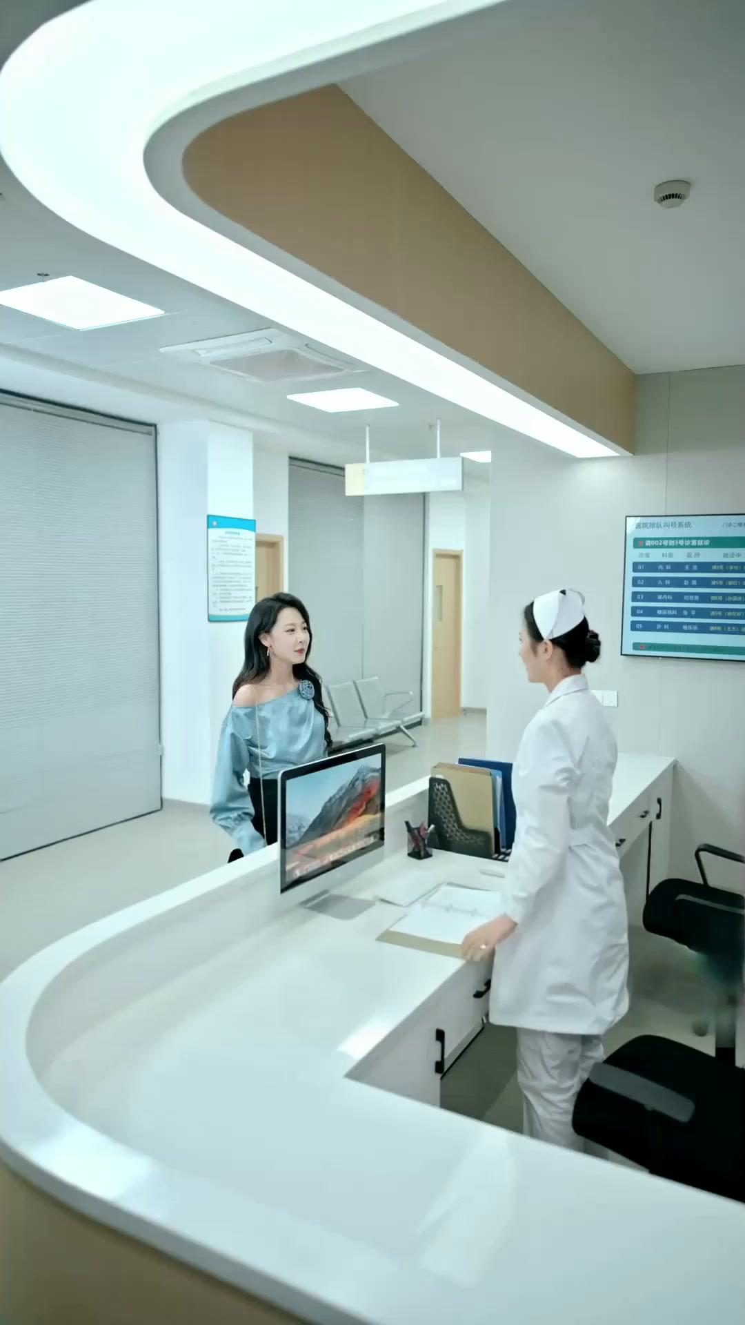 退婚後，我救活女總裁