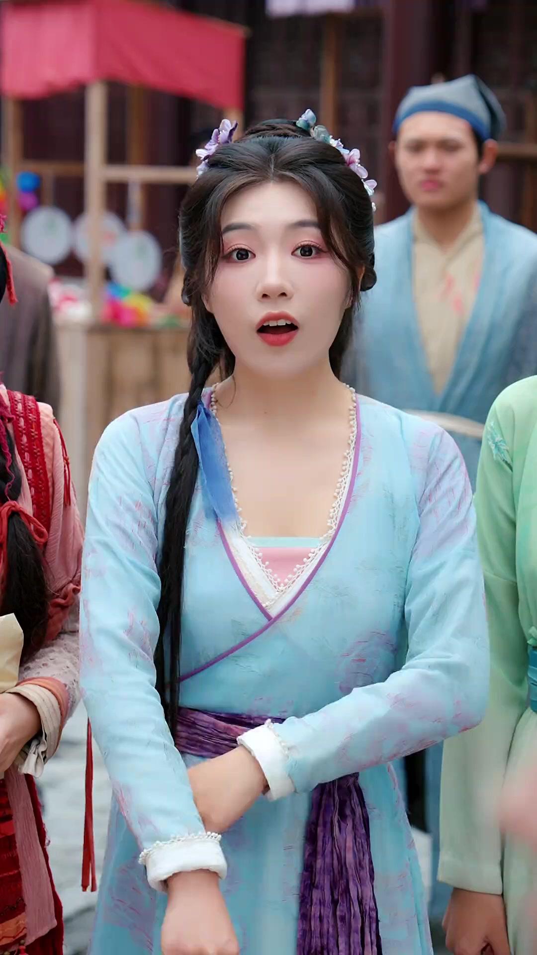 (Dublajlı)Cennetin Bahçesinden, Kıtlık Toprağına