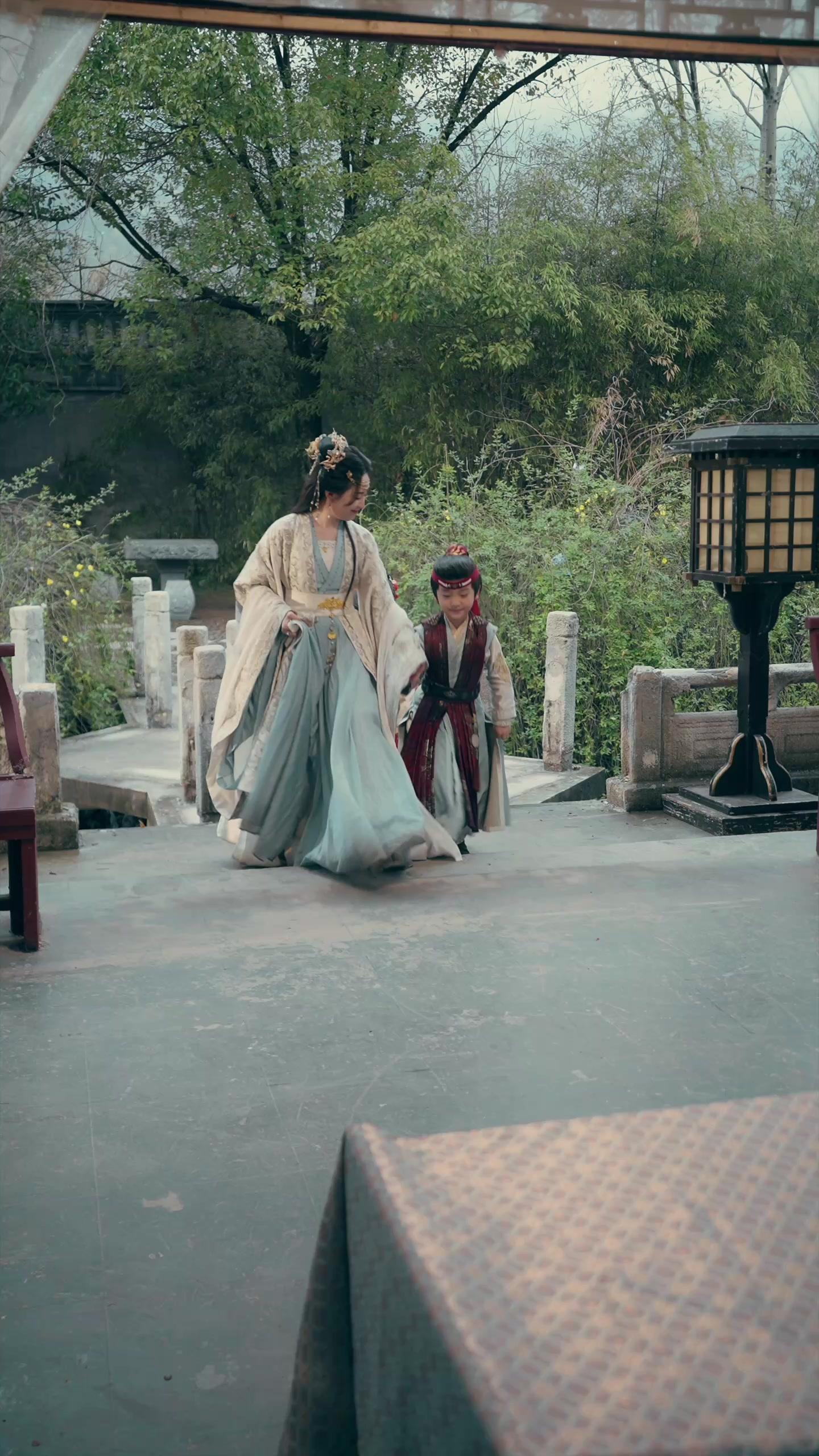 Ayah Pemimpin Bandit Ternyata Raja