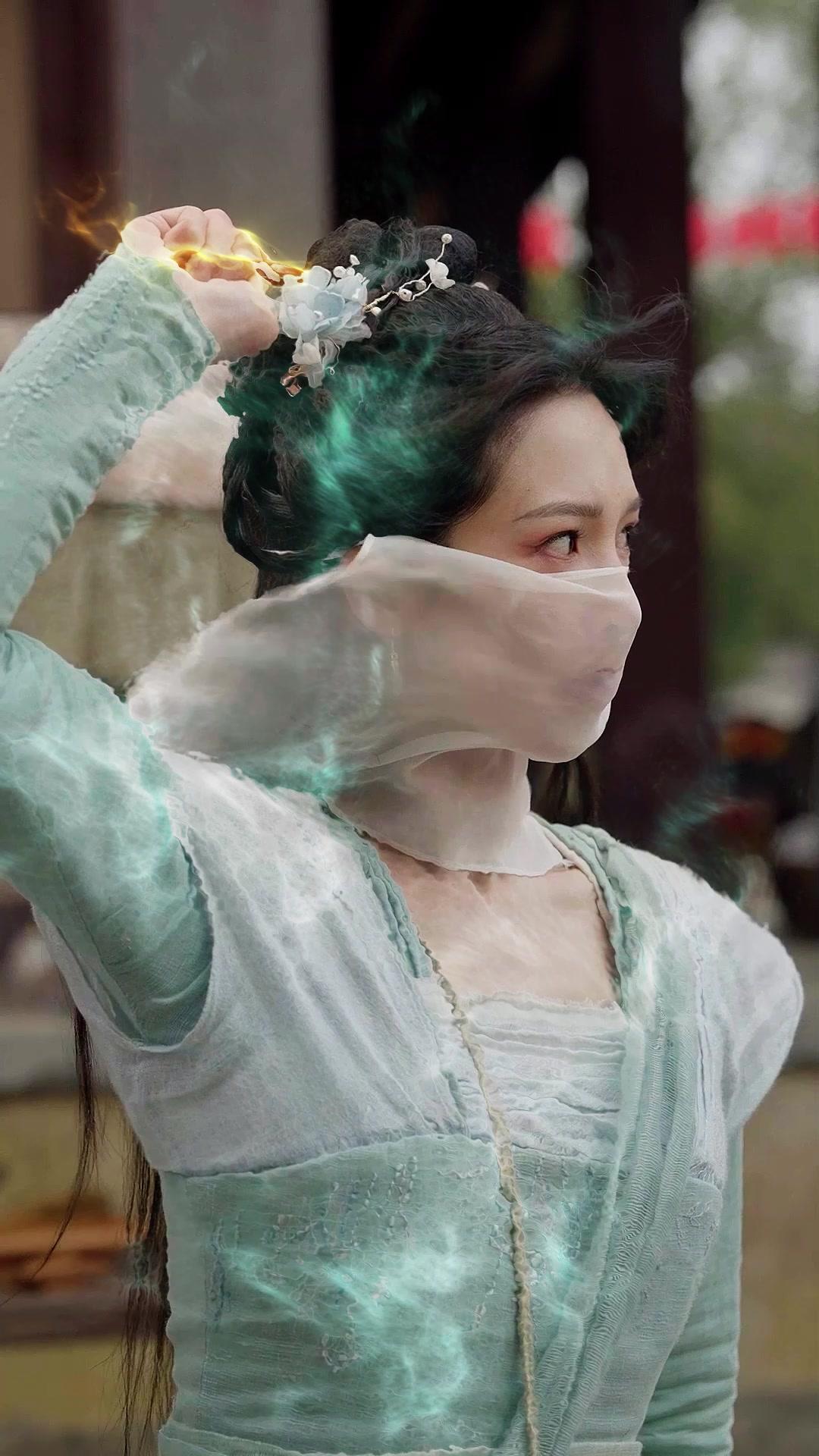 Die, die den Drachen trägt