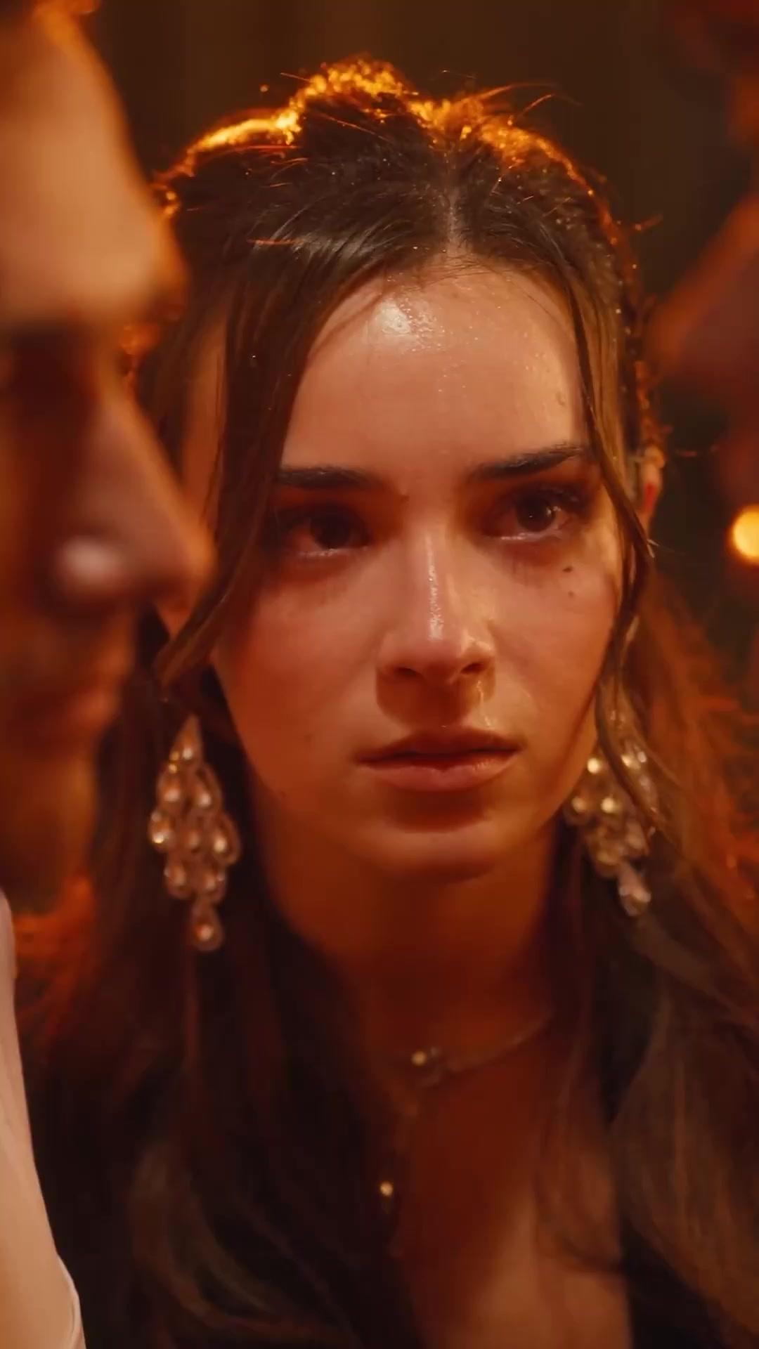 (Dublajlı) Koca Takası Oyunu