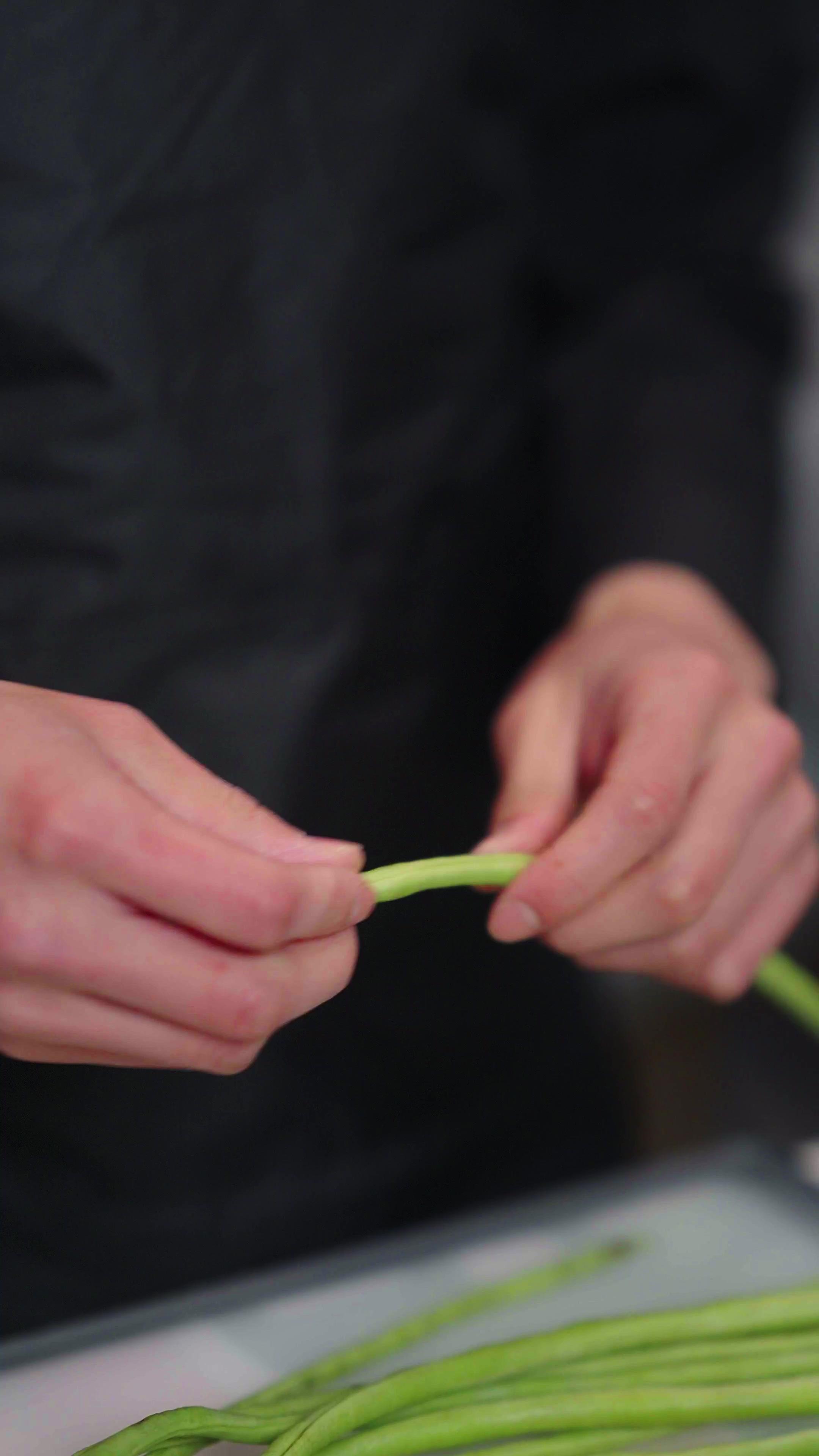 Contract? Oops, I’m in Love!