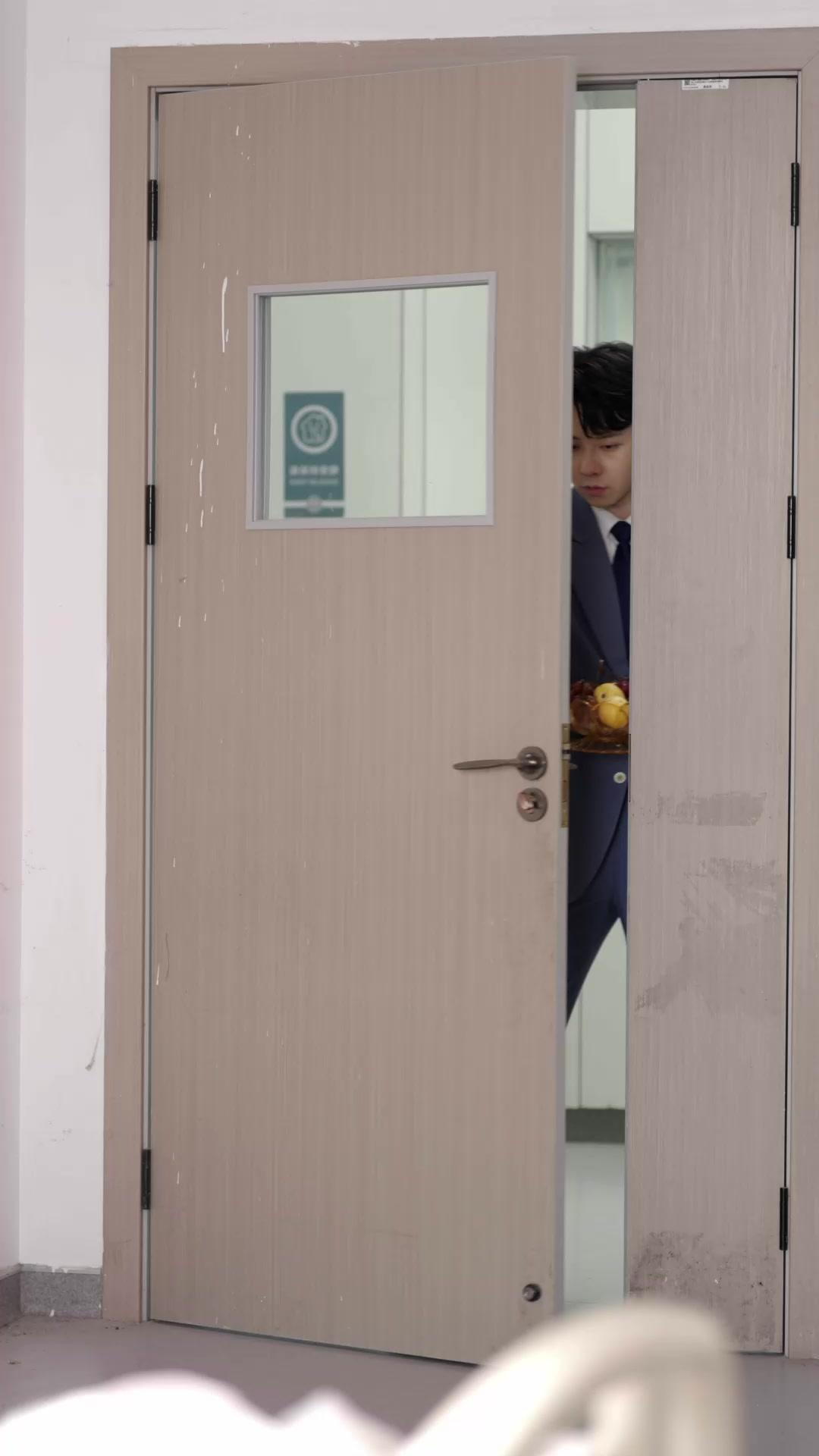 Istriku Jadi Pengganti