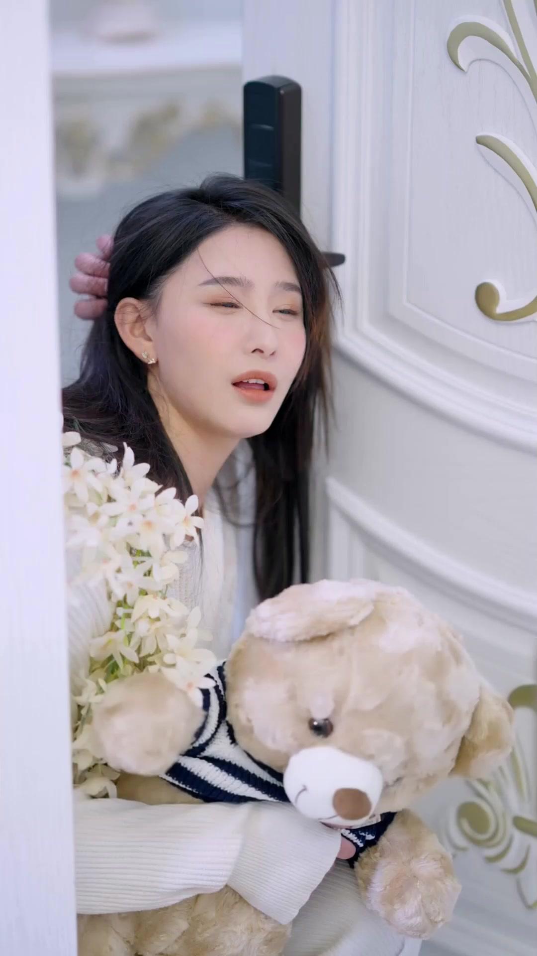 Mr. Alien Is My Last Life Lover