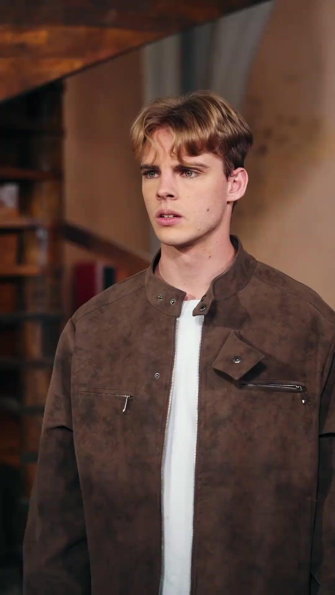 Vua Sói Ẩn Danh: Kẻ Thất Bại Lai Dòng