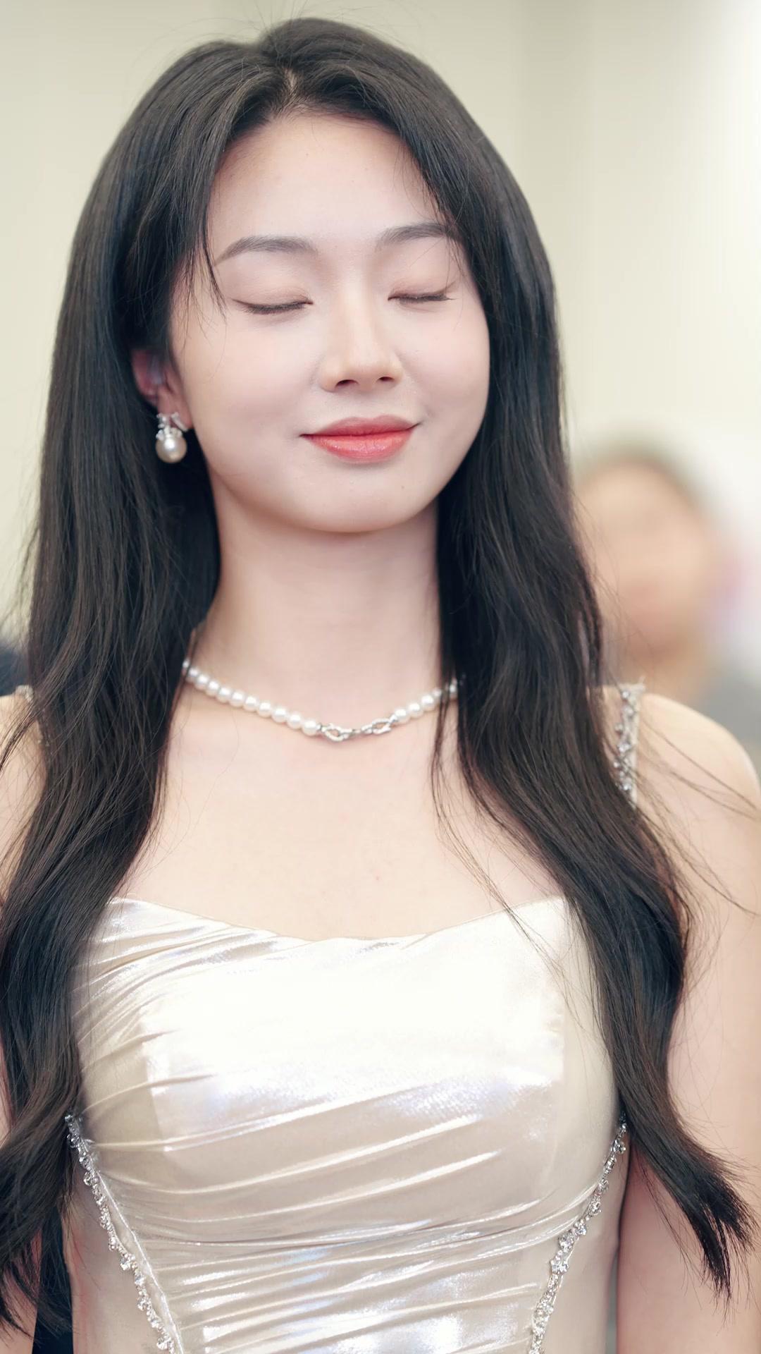 Minha irmã adotiva tirou tudo de mim