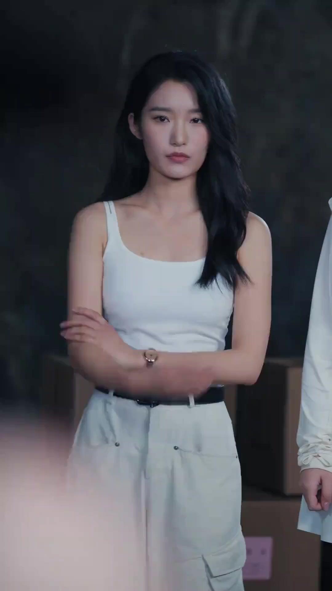 (Dublagem) O Ataque do Tubarão Gigante