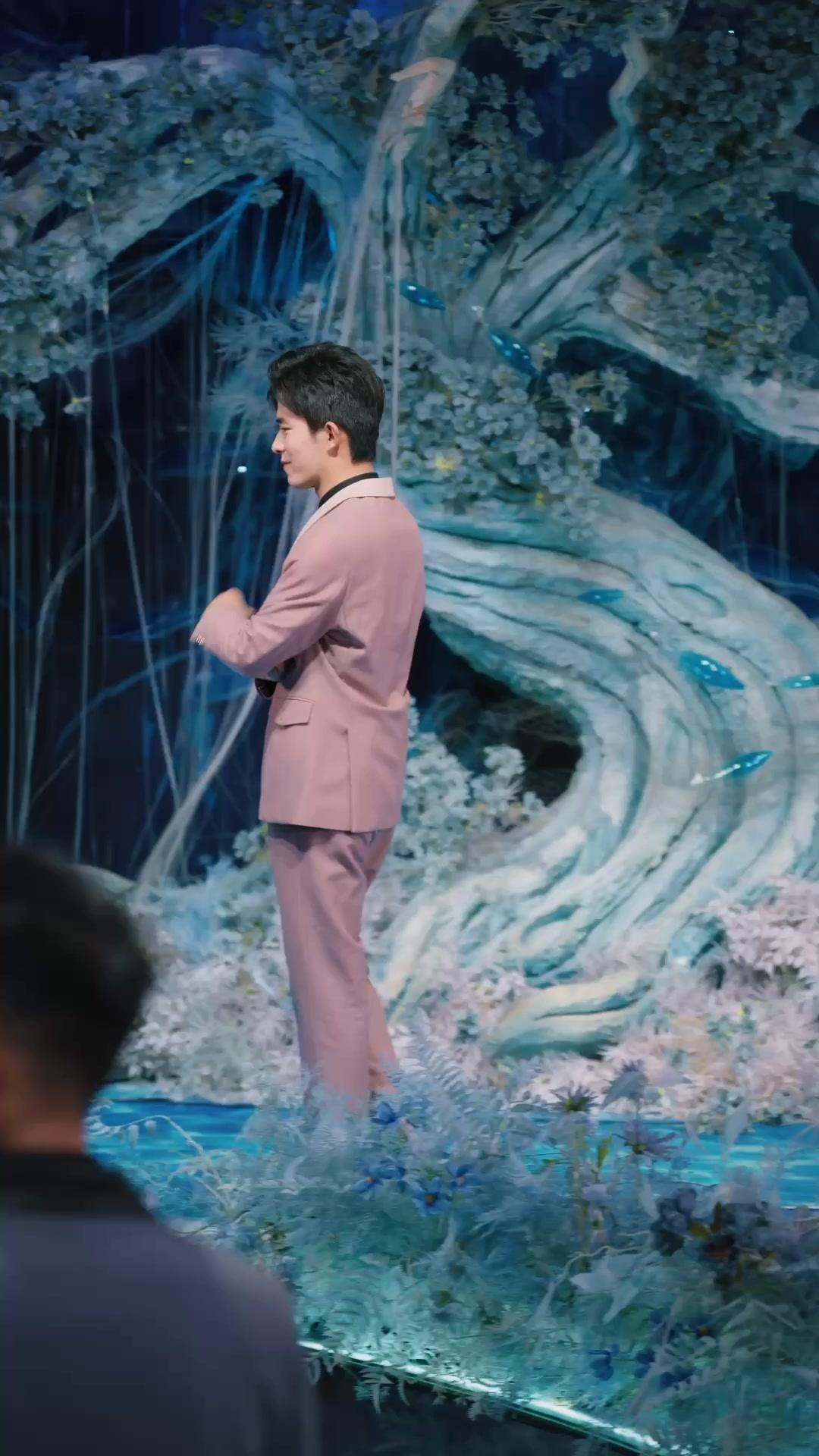 حين همس القدر