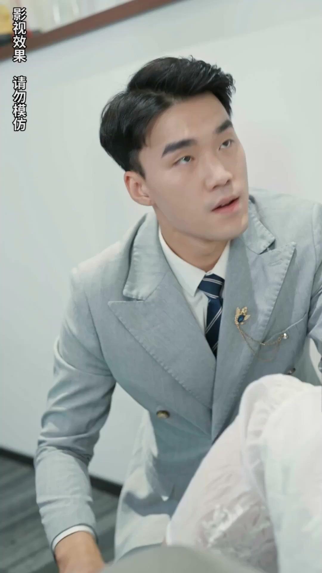 CAMILLE AUX MILLE VISAGES