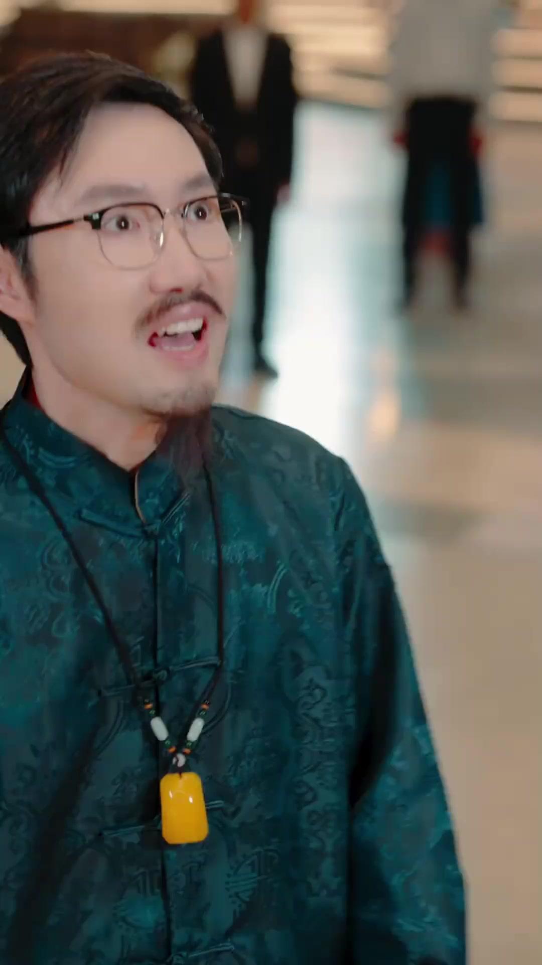 JE SUIS LE DIEU DE LA MUSIQUE !